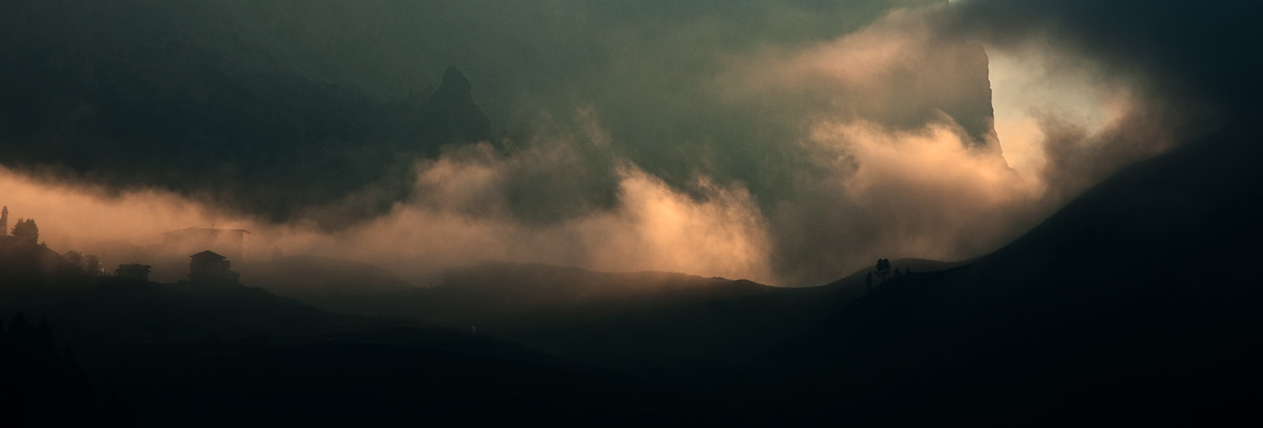 Sony Alpha DSLR-A700 sample photo. Clouds and darkness photography