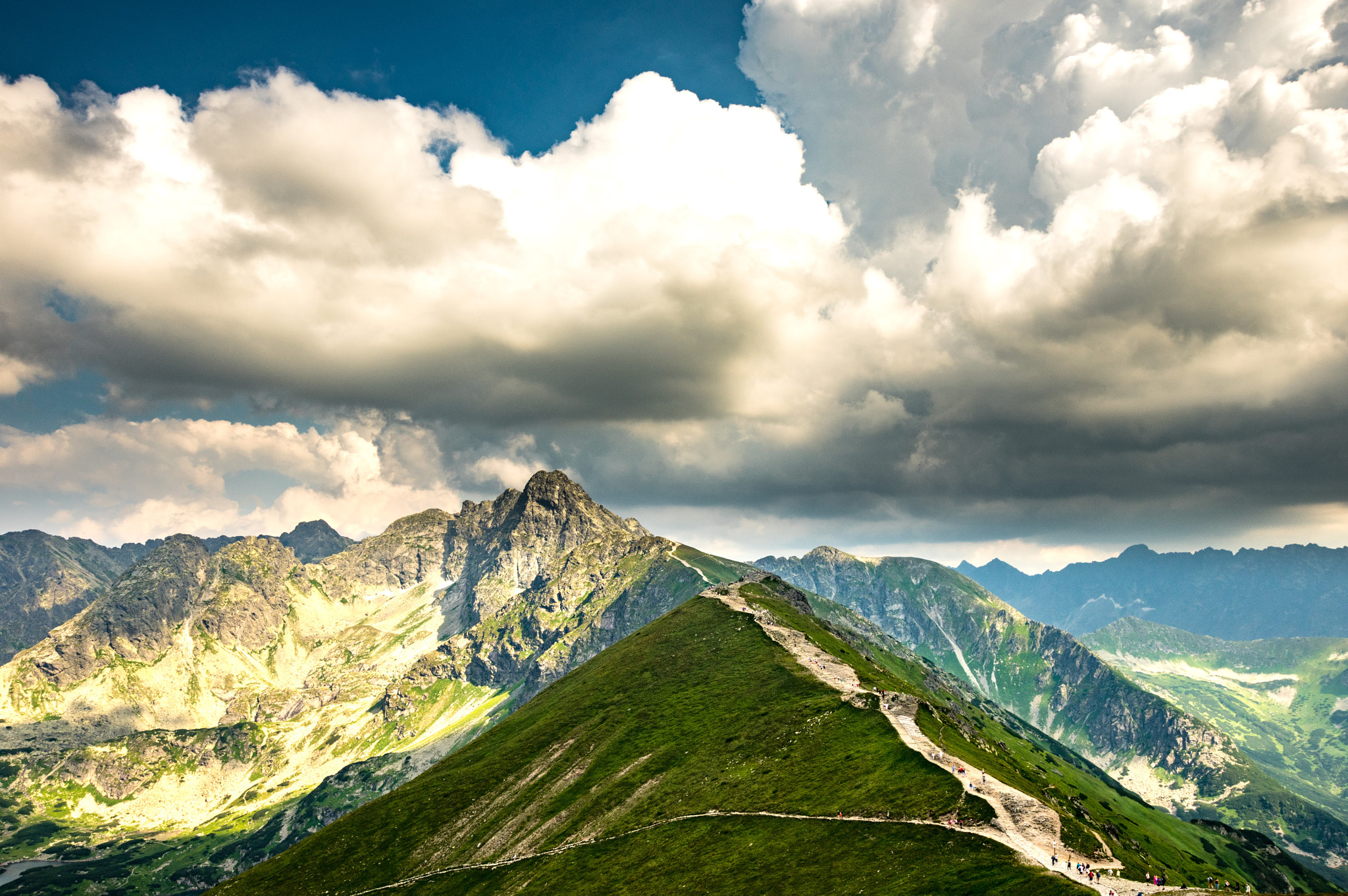 Sigma 10-20mm F3.5 EX DC HSM sample photo. Zakopane, poland photography