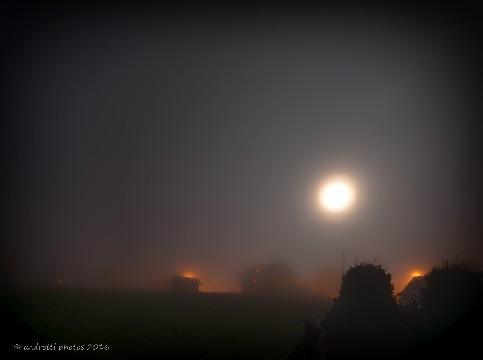 Sigma 10-20mm F4-5.6 EX DC HSM sample photo. Jaworzynka in the fog photography