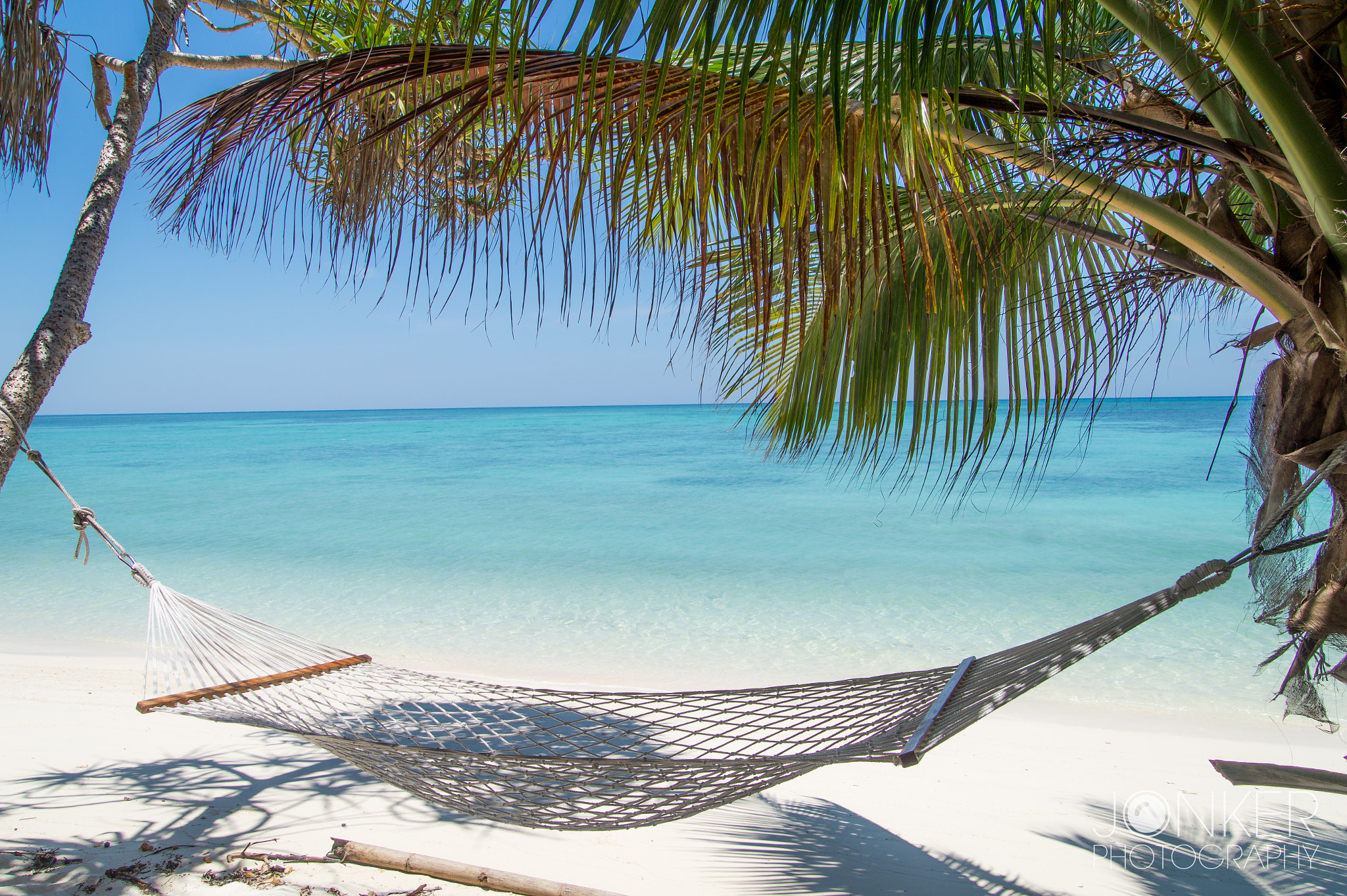 Tamron 18-270mm F3.5-6.3 Di II PZD sample photo. Who wants to try this hammock? i did! photography