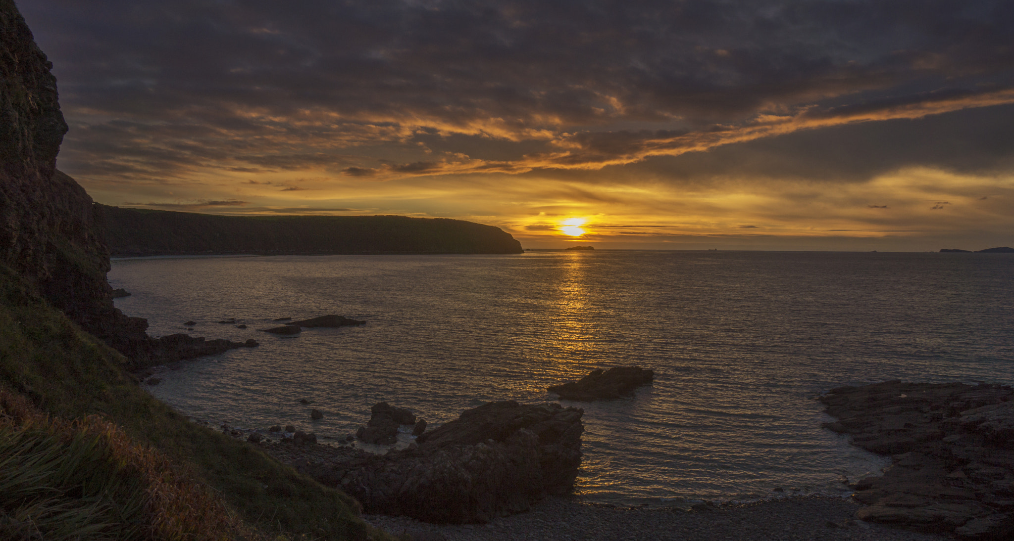 Sony Alpha NEX-7 + Sony Vario-Tessar T* E 16-70mm F4 ZA OSS sample photo. September sunset photography