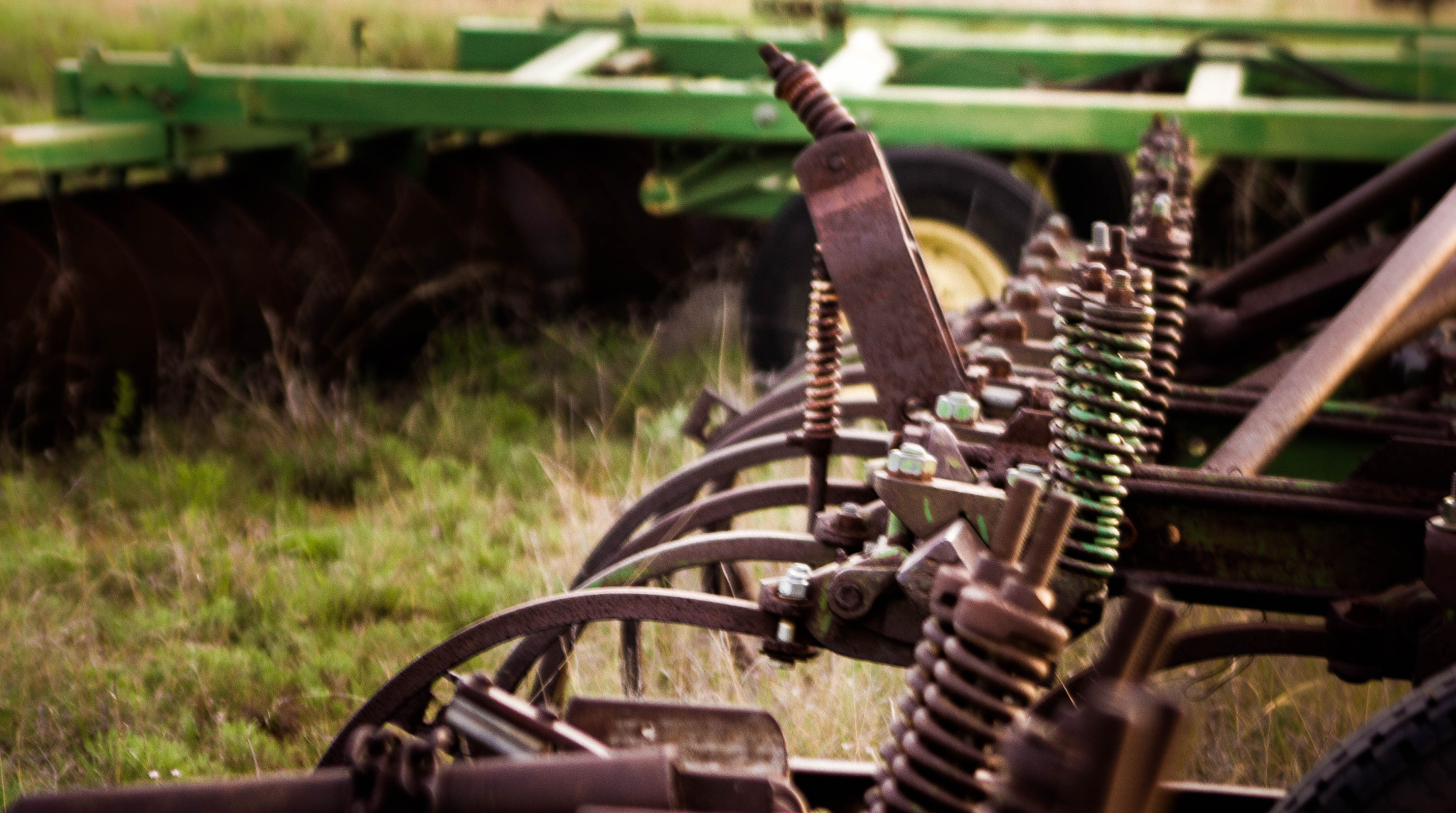 Canon EF 100-300mm F4.5-5.6 USM sample photo. Farmland texas photography