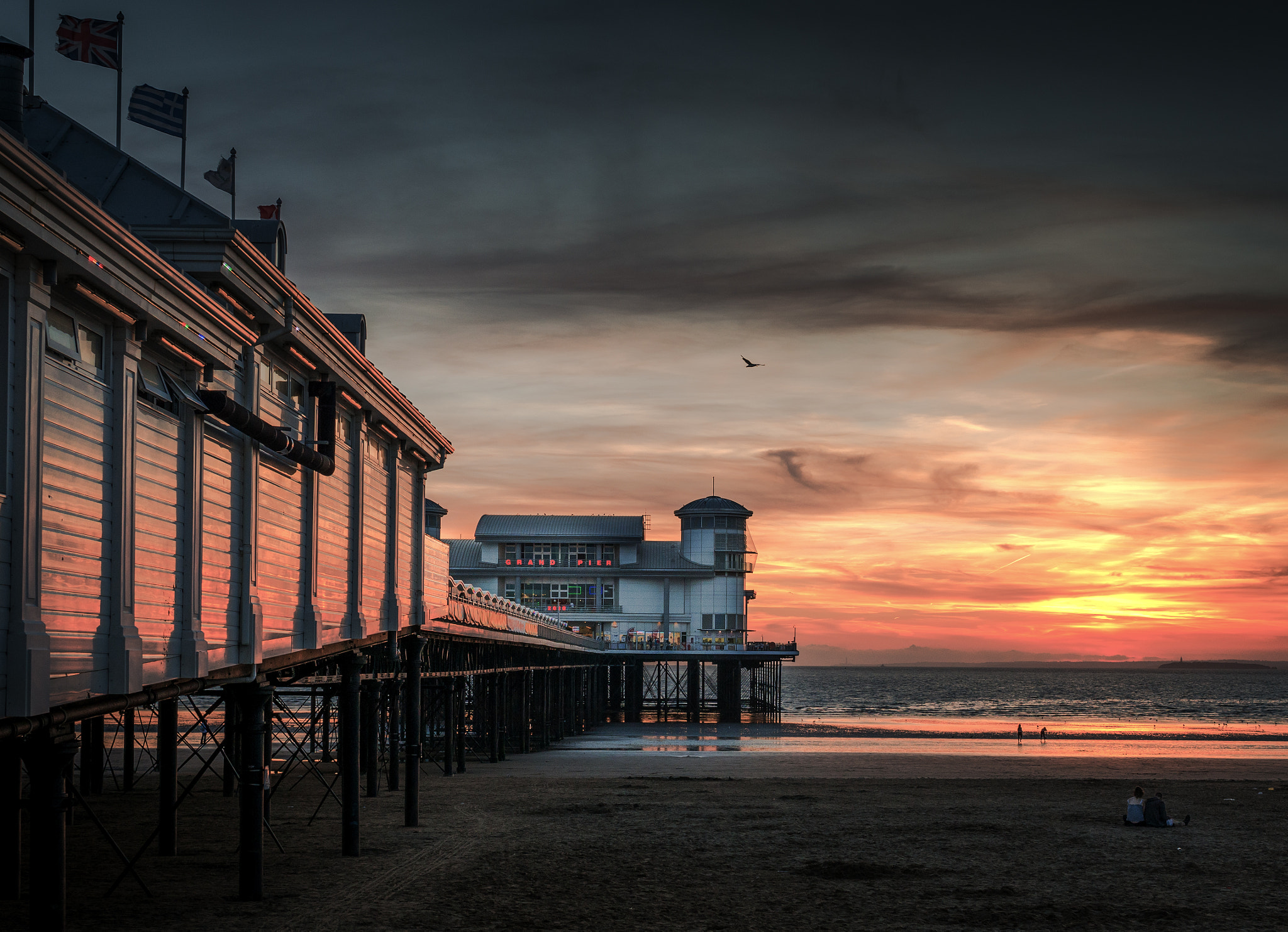 Nikon D800 + Nikon AF-S Nikkor 35mm F1.8G ED sample photo. Grand pier photography