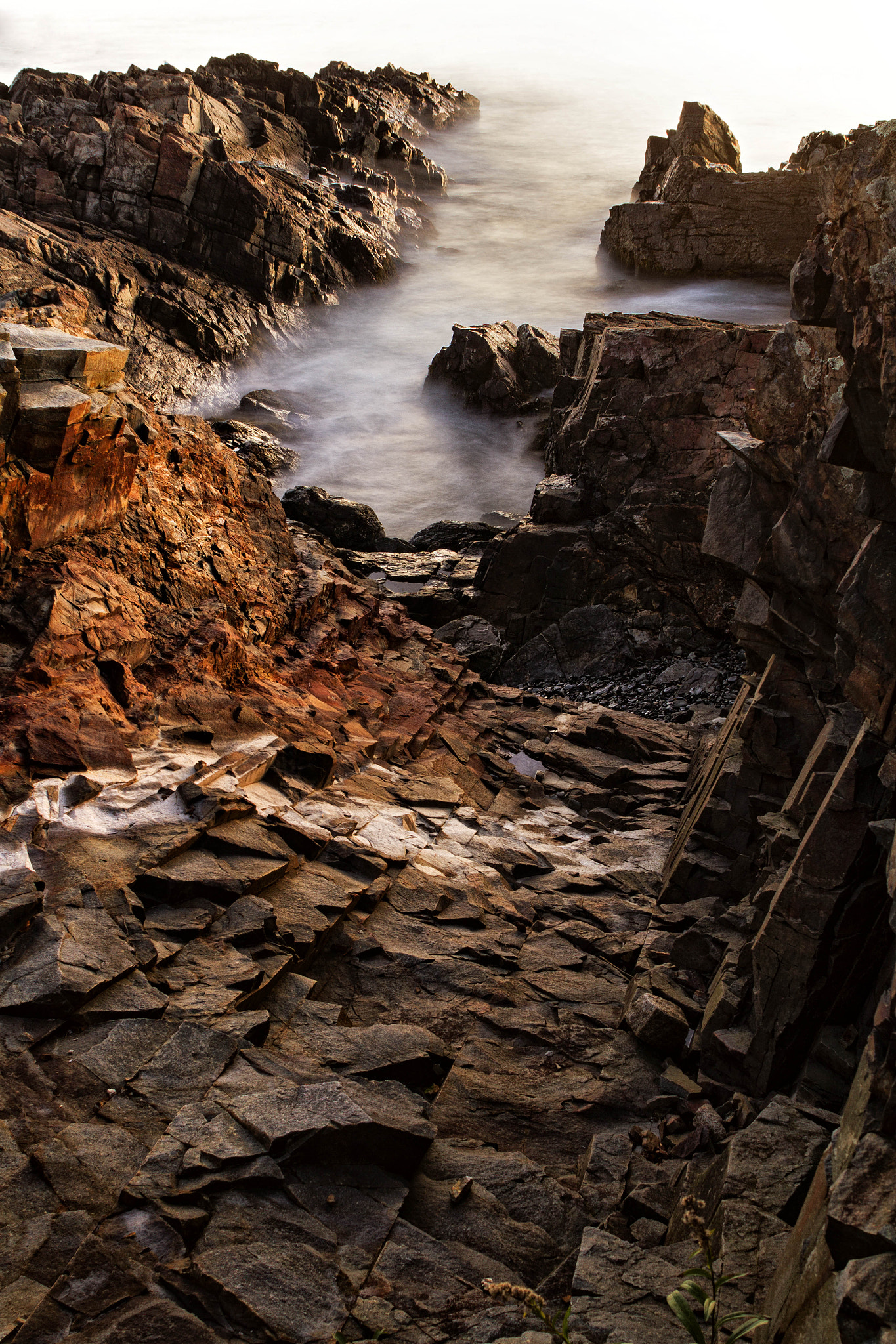 Canon EOS 7D + Canon EF 20-35mm F3.5-4.5 USM sample photo. Marginal way sunrise photography