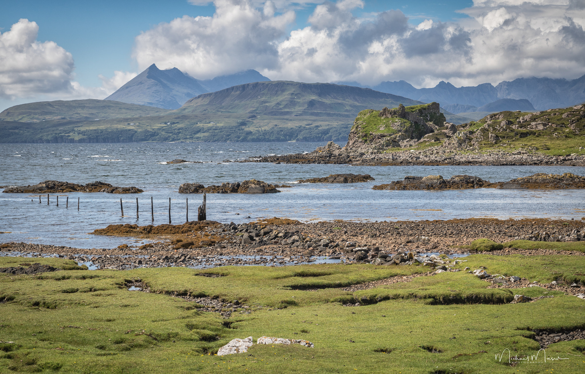 Tamron SP AF 17-50mm F2.8 XR Di II LD Aspherical (IF) sample photo. [dunscaith castle] photography