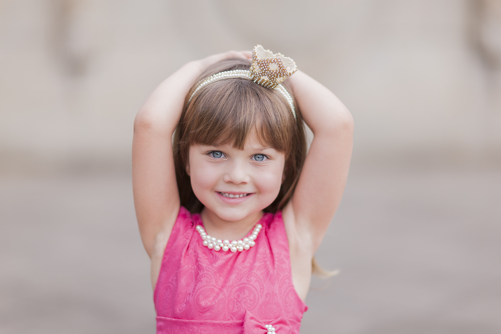 Canon EOS-1Ds Mark III sample photo. Blue eyes photography