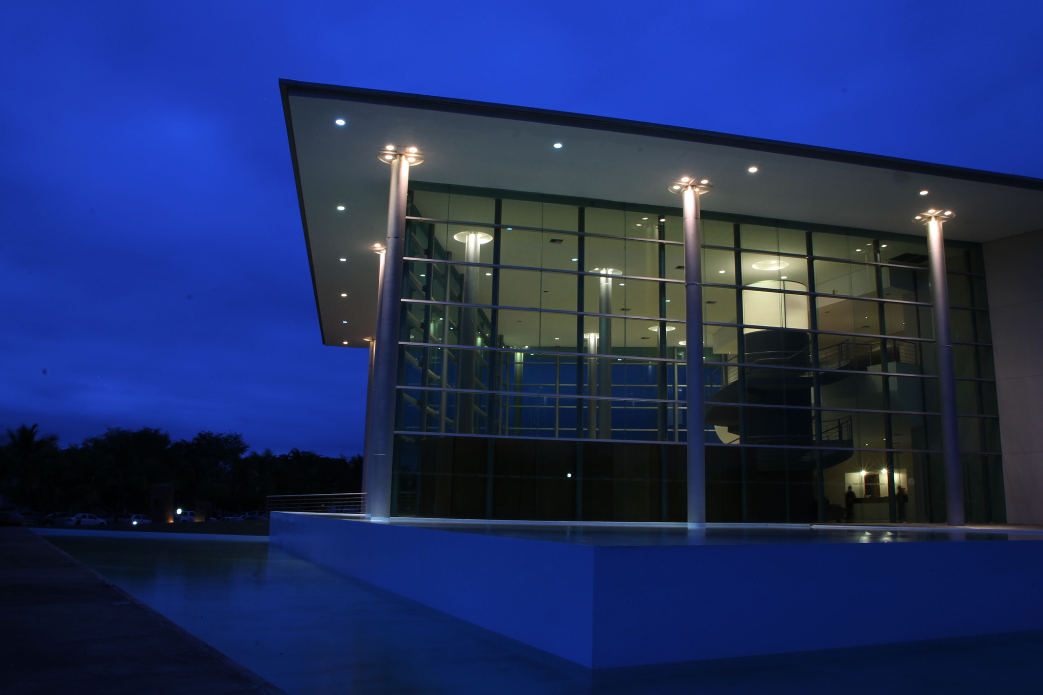 Canon EOS 1100D (EOS Rebel T3 / EOS Kiss X50) sample photo. Teatro universitario photography