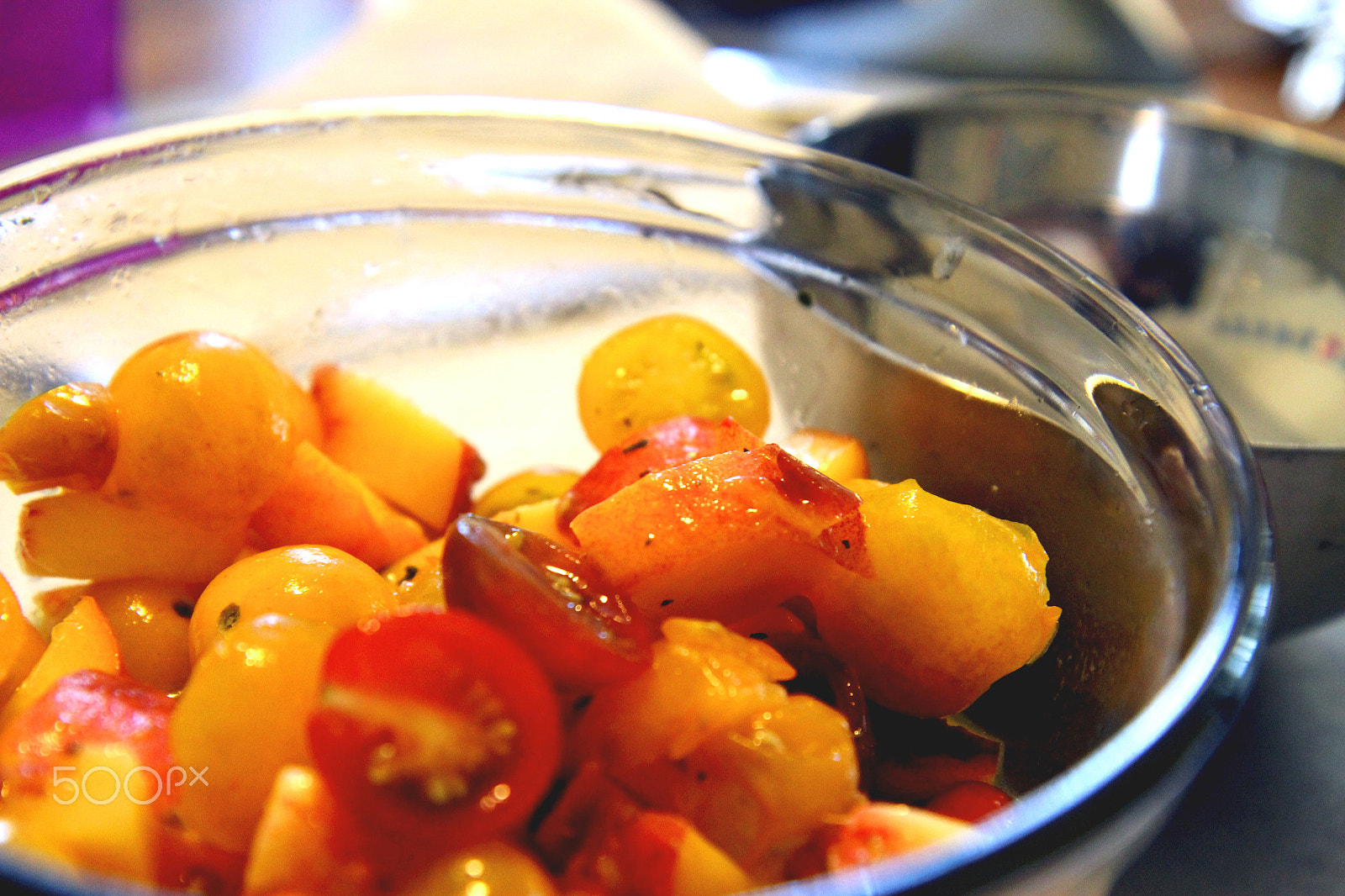 Canon EF-S 17-55mm F2.8 IS USM sample photo. Peach and tomato salad for summer img_3904_b photography