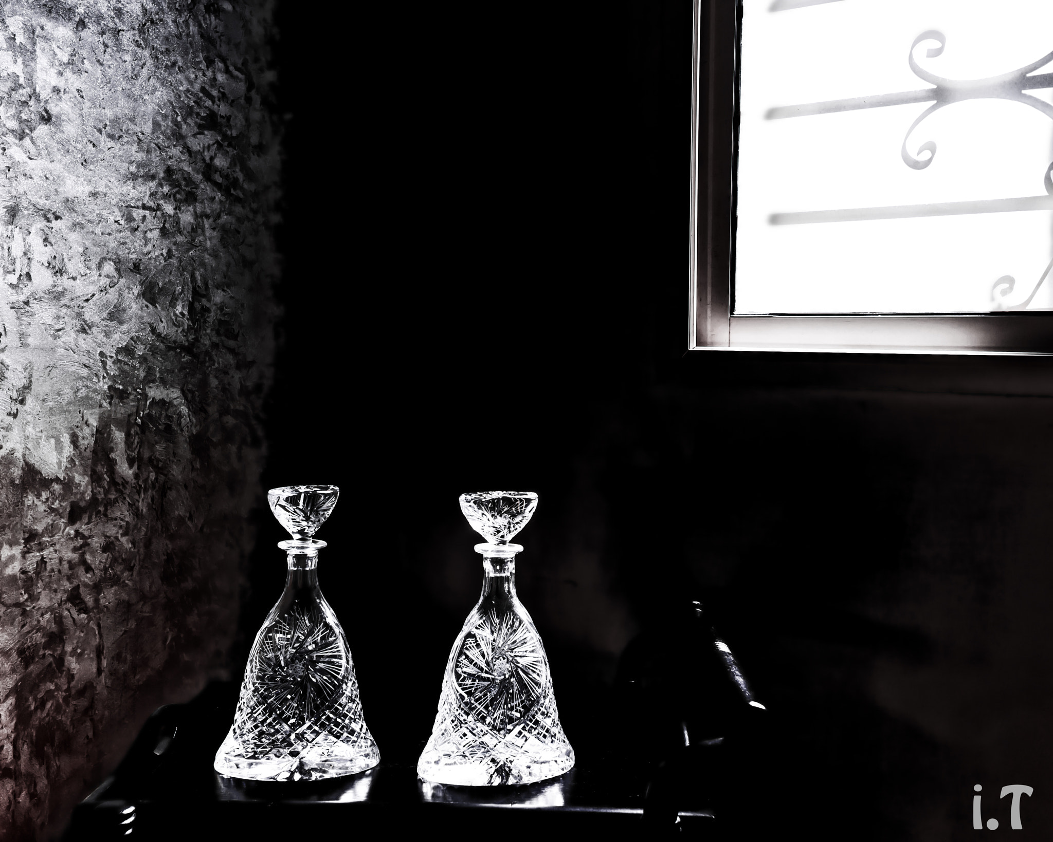Canon EF 300mm f/2.8L sample photo. Duality photography