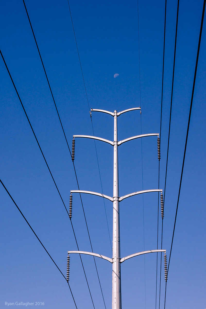 Canon EF 40mm F2.8 STM sample photo. Moon powered photography