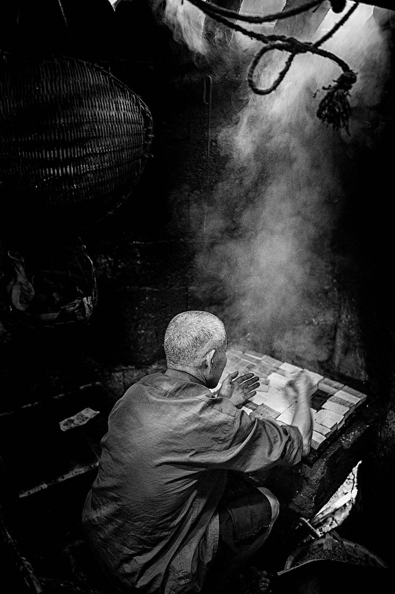 Nikon D700 + Nikon AF-S Nikkor 28mm F1.8G sample photo. Fengsheng， an unknown ancient town in chongqing. photography
