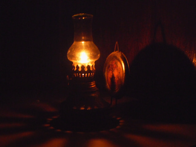 Olympus T110,X37 sample photo. Old lamp photography
