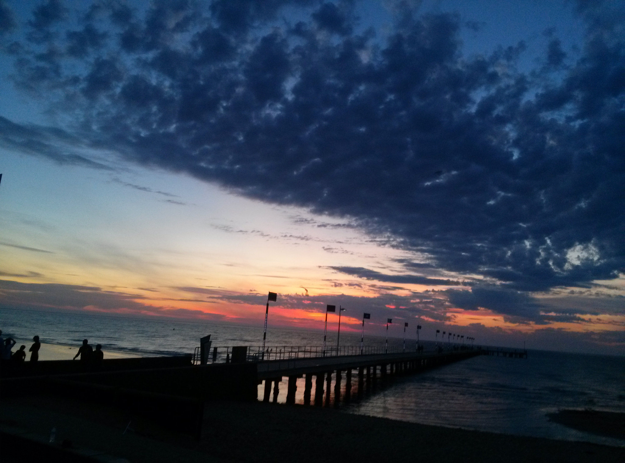 LG Optimus G sample photo. Frankston night walk photography