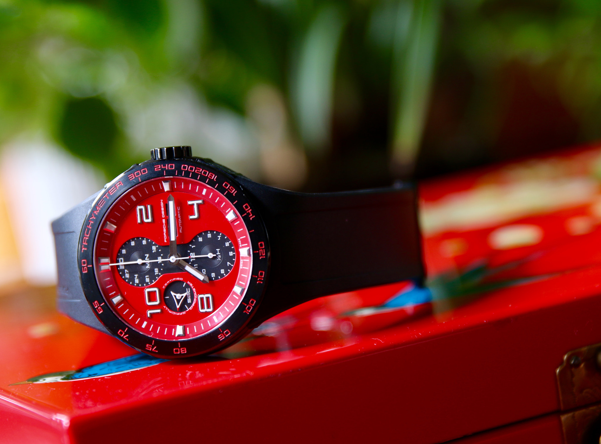 Canon EF 24-70mm F2.8L II USM sample photo. Porsche red photography