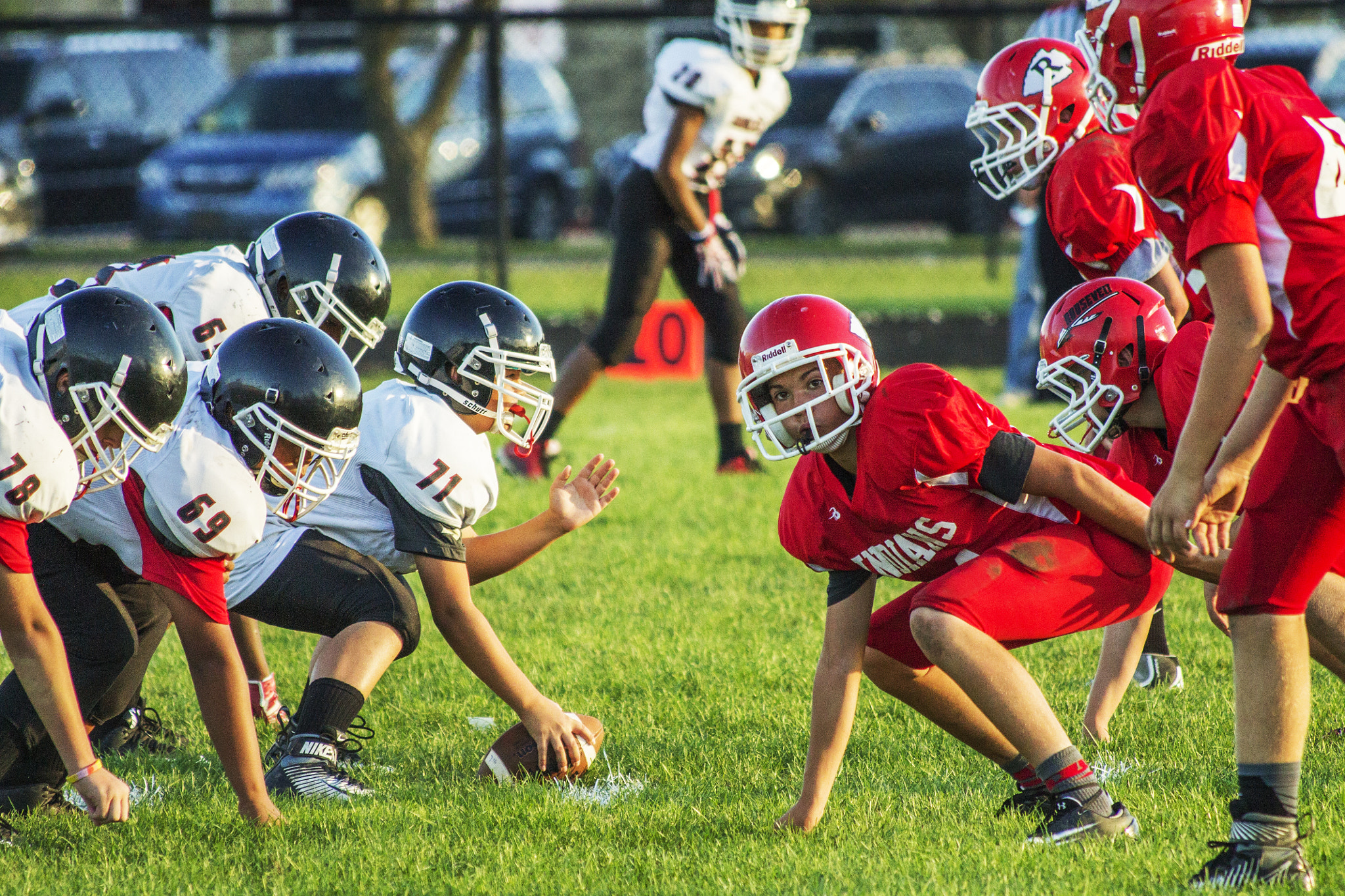 Canon EF 70-300mm F4-5.6 IS USM sample photo. Roosevelt middle school 7th grade football photography