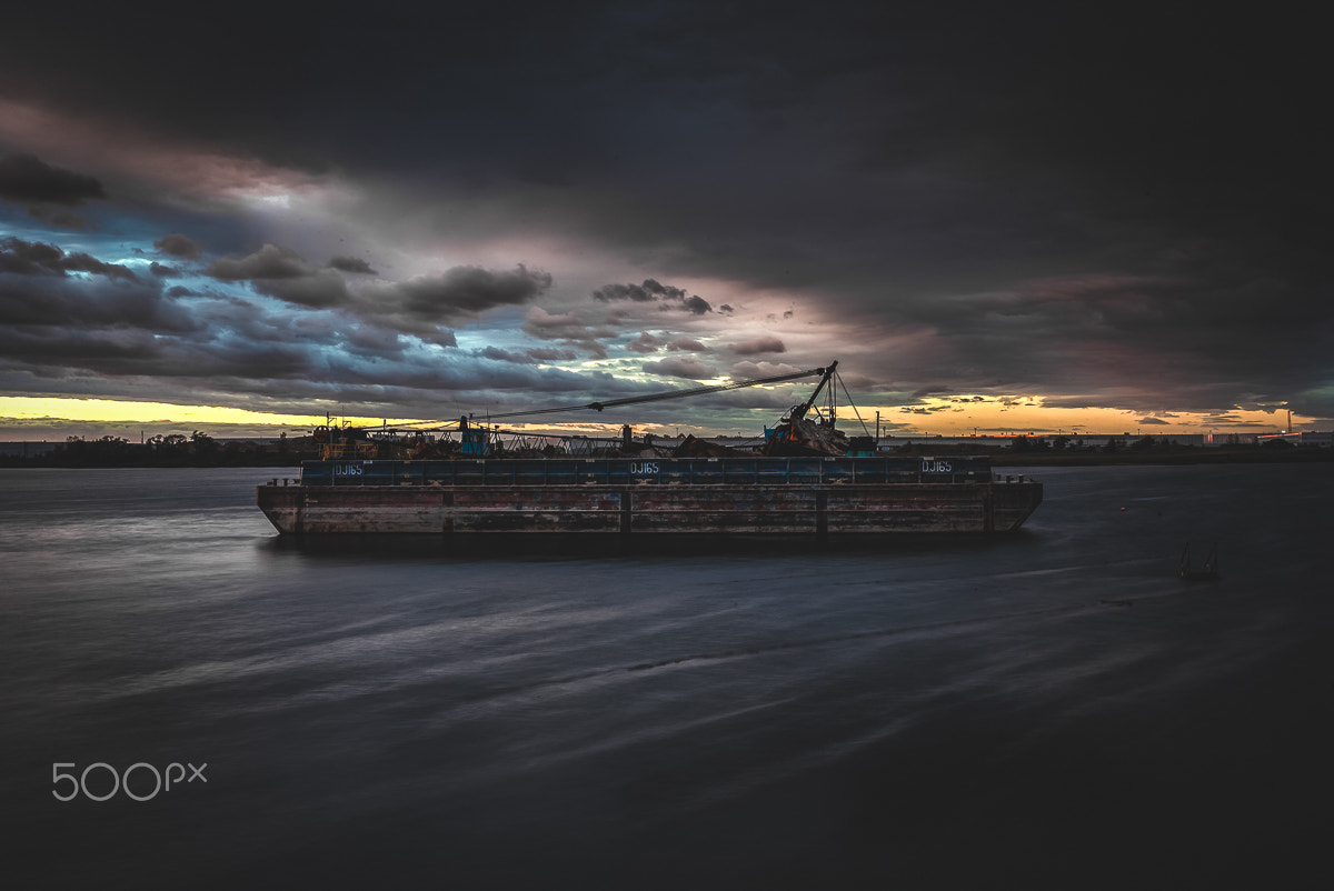 Sigma 35mm F1.4 DG HSM Art sample photo. Ship graveyard photography