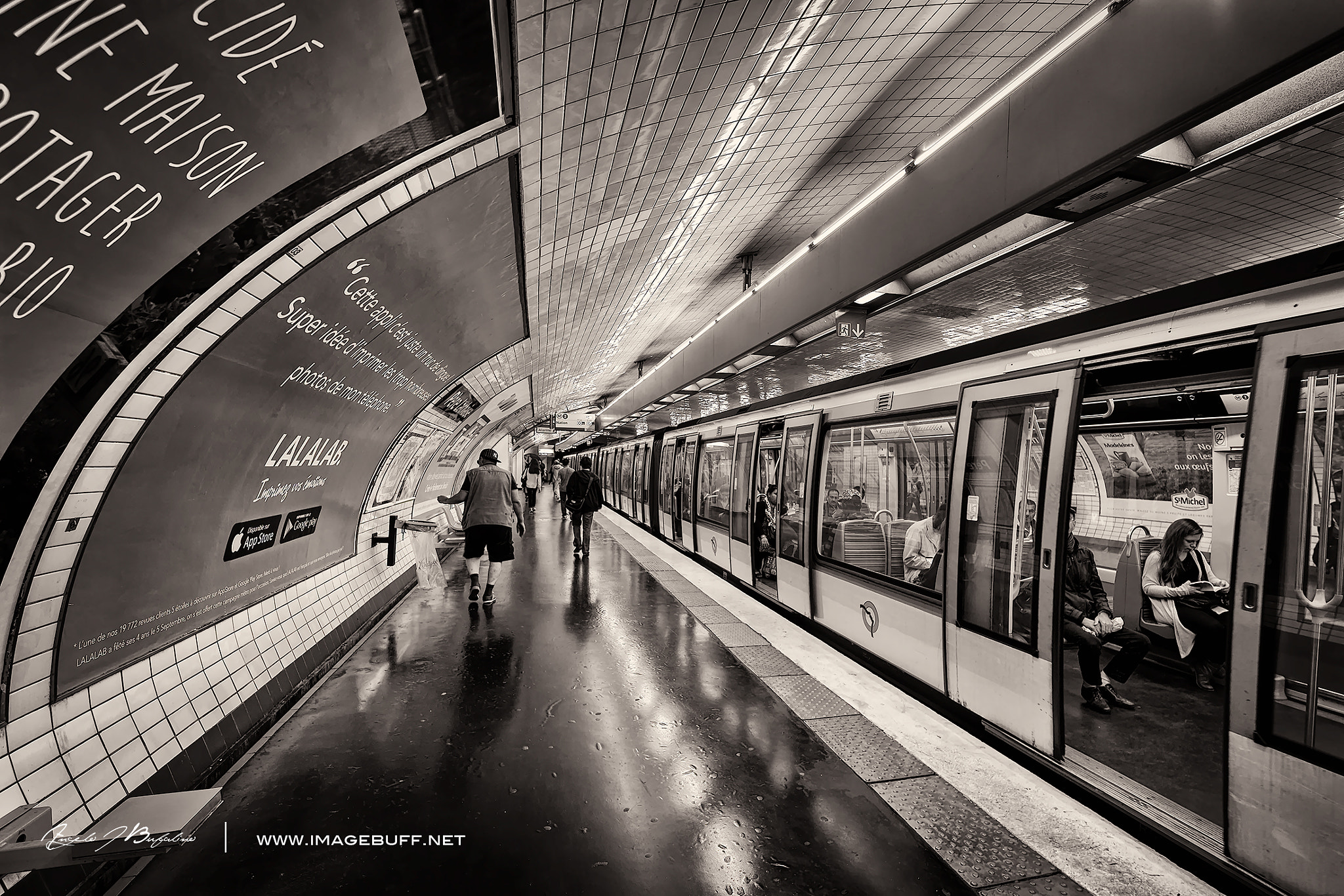 Tamron SP 15-30mm F2.8 Di VC USD sample photo. Metro photography