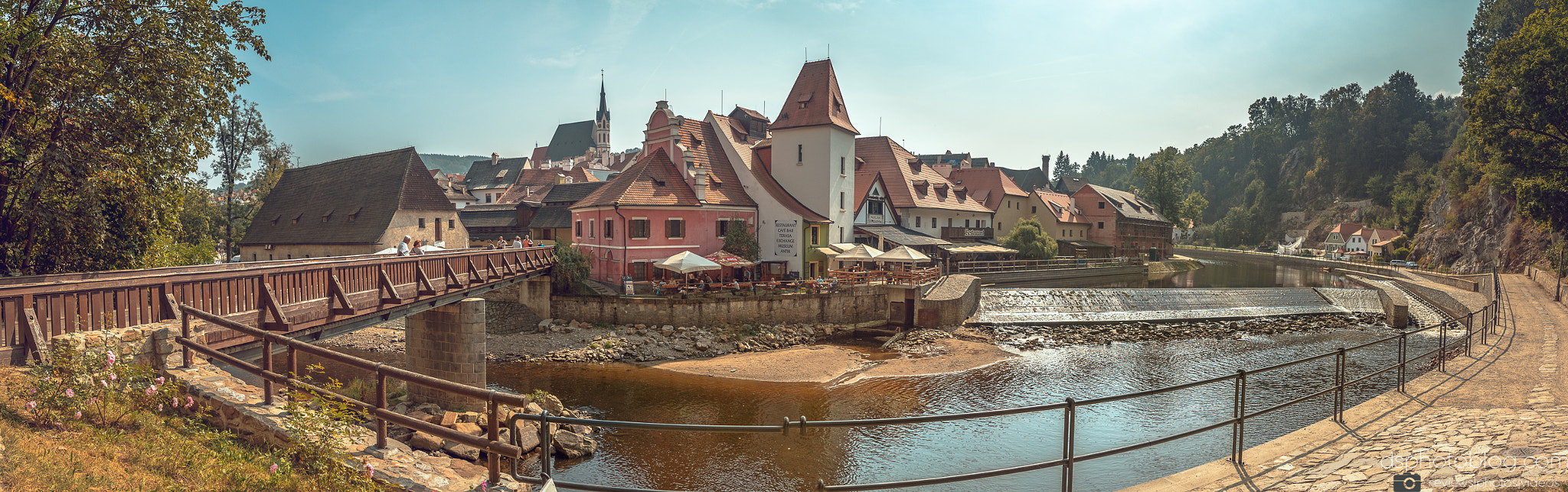 Sigma 24mm F1.4 DG HSM Art sample photo. Crumlaw ii photography