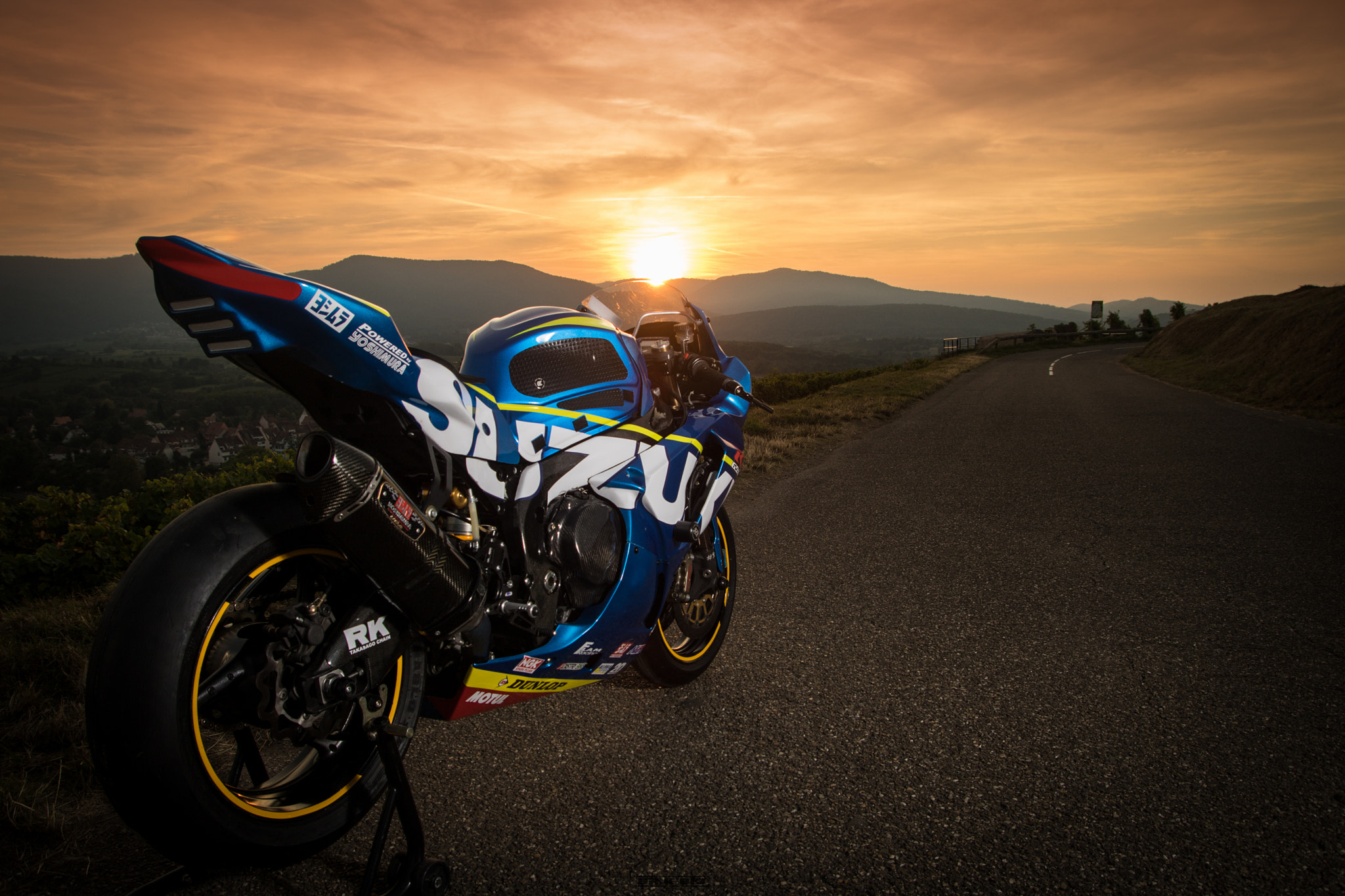Tamron SP AF 17-50mm F2.8 XR Di II LD Aspherical (IF) sample photo. Gsxr 1000 - endurance edition photography