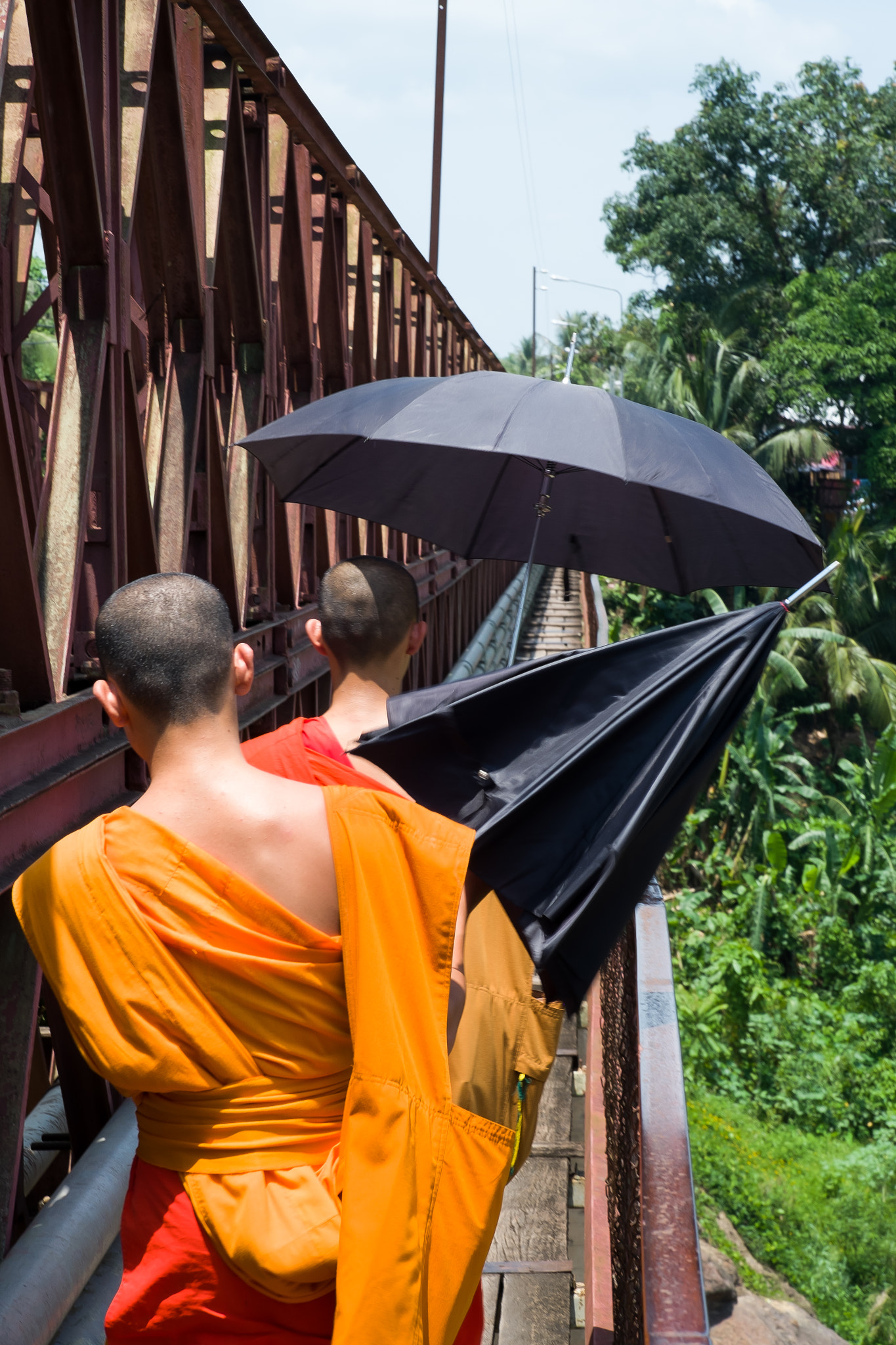 Fujifilm X-E1 + Fujifilm XF 60mm F2.4 R Macro sample photo. Umbrella monks photography