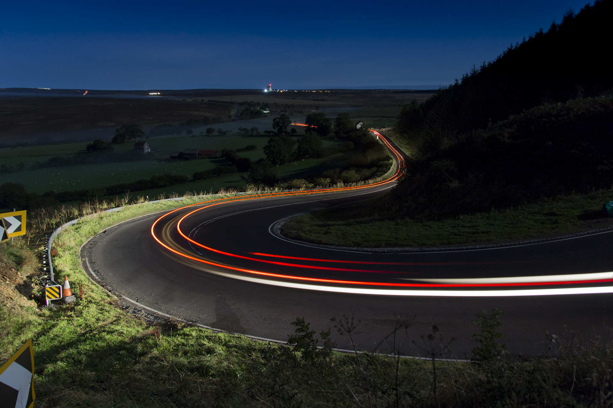 Canon EF-S 17-55mm F2.8 IS USM sample photo. Twisting roads photography