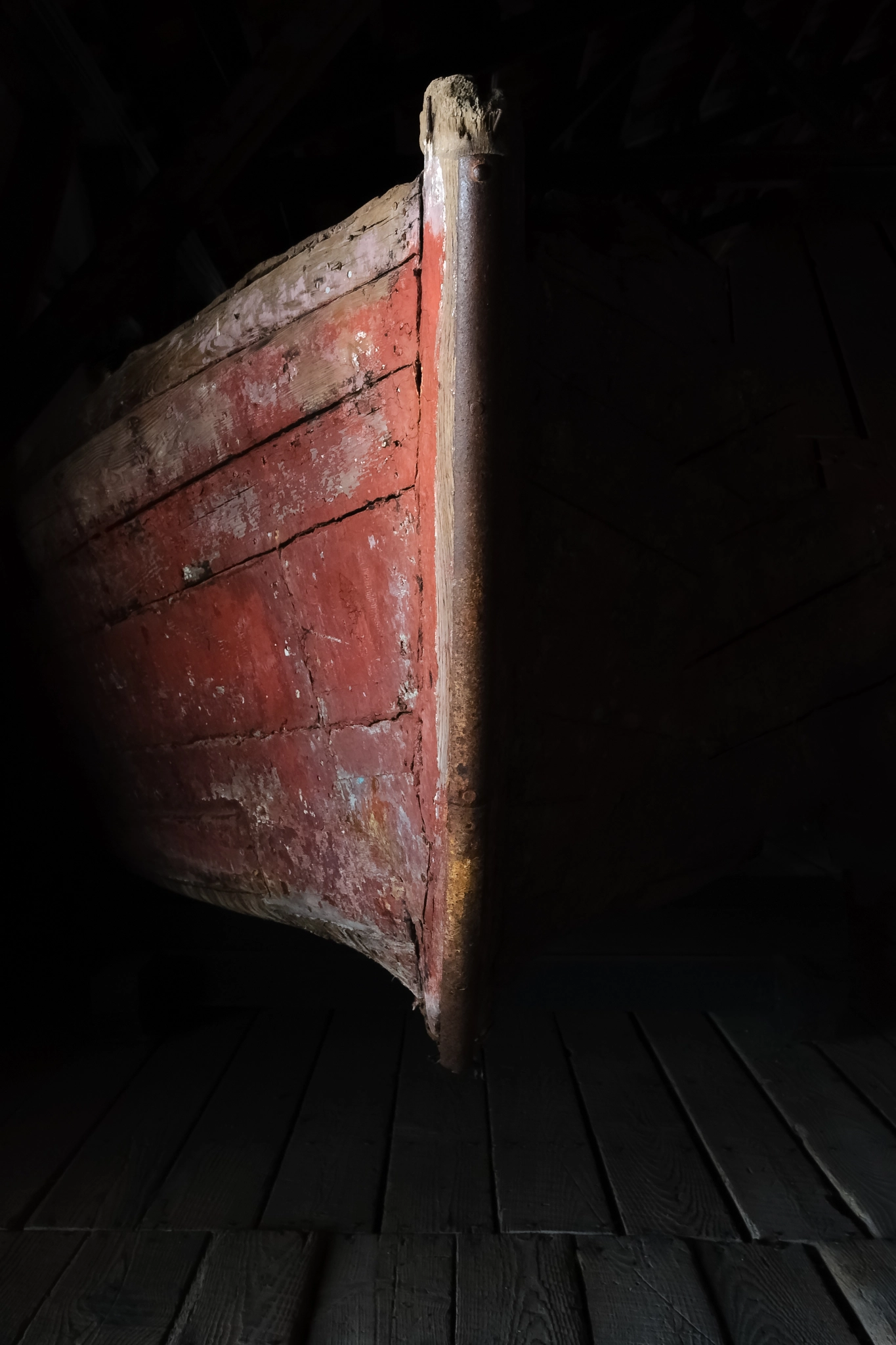 Nikon D80 sample photo. Profile of a vintage crab boat photography