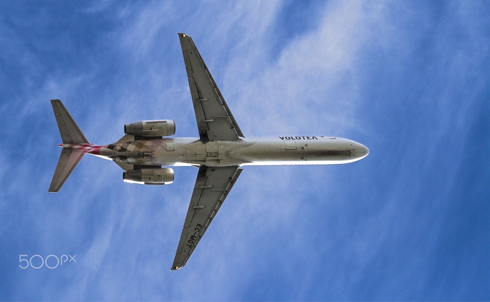 Canon EOS 500D (EOS Rebel T1i / EOS Kiss X3) sample photo. Volotea 717-200 ec-mgt takeoff photography