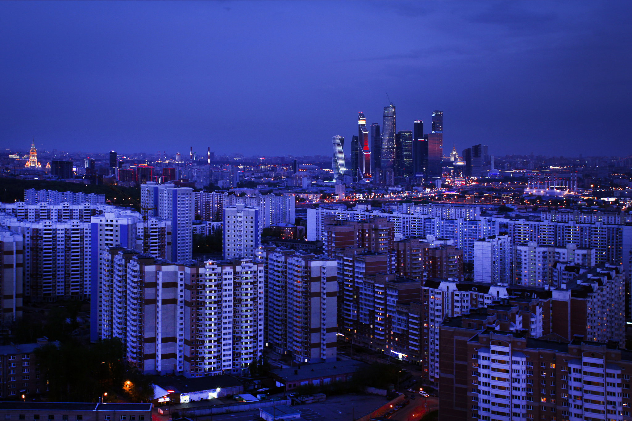 Canon EOS 60D + Canon EF 28mm F1.8 USM sample photo. Ecdb o photography