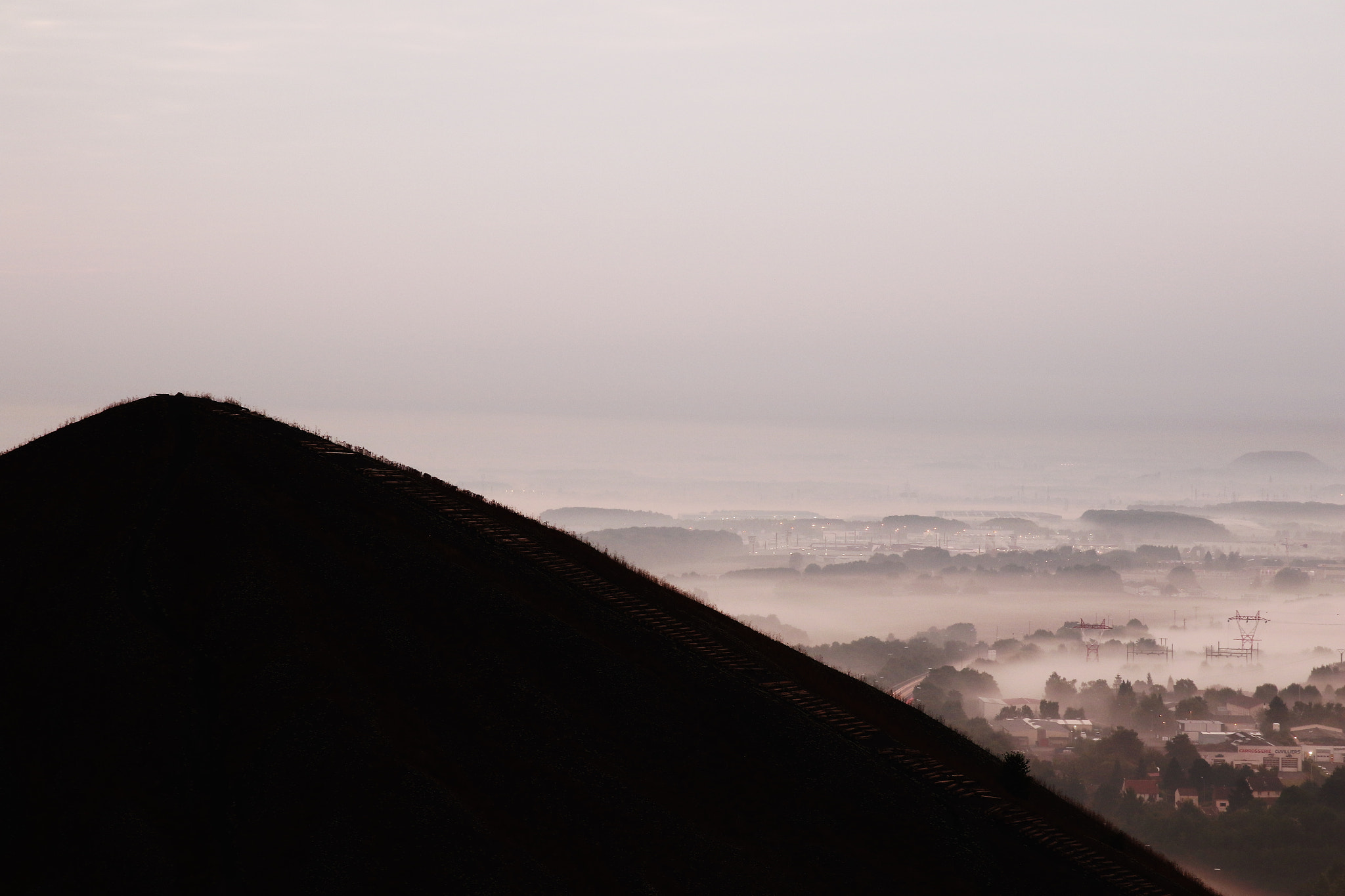 Sigma 17-70mm F2.8-4 DC Macro OS HSM sample photo. #terril #loos-en-gohelle #haut-de-france photography