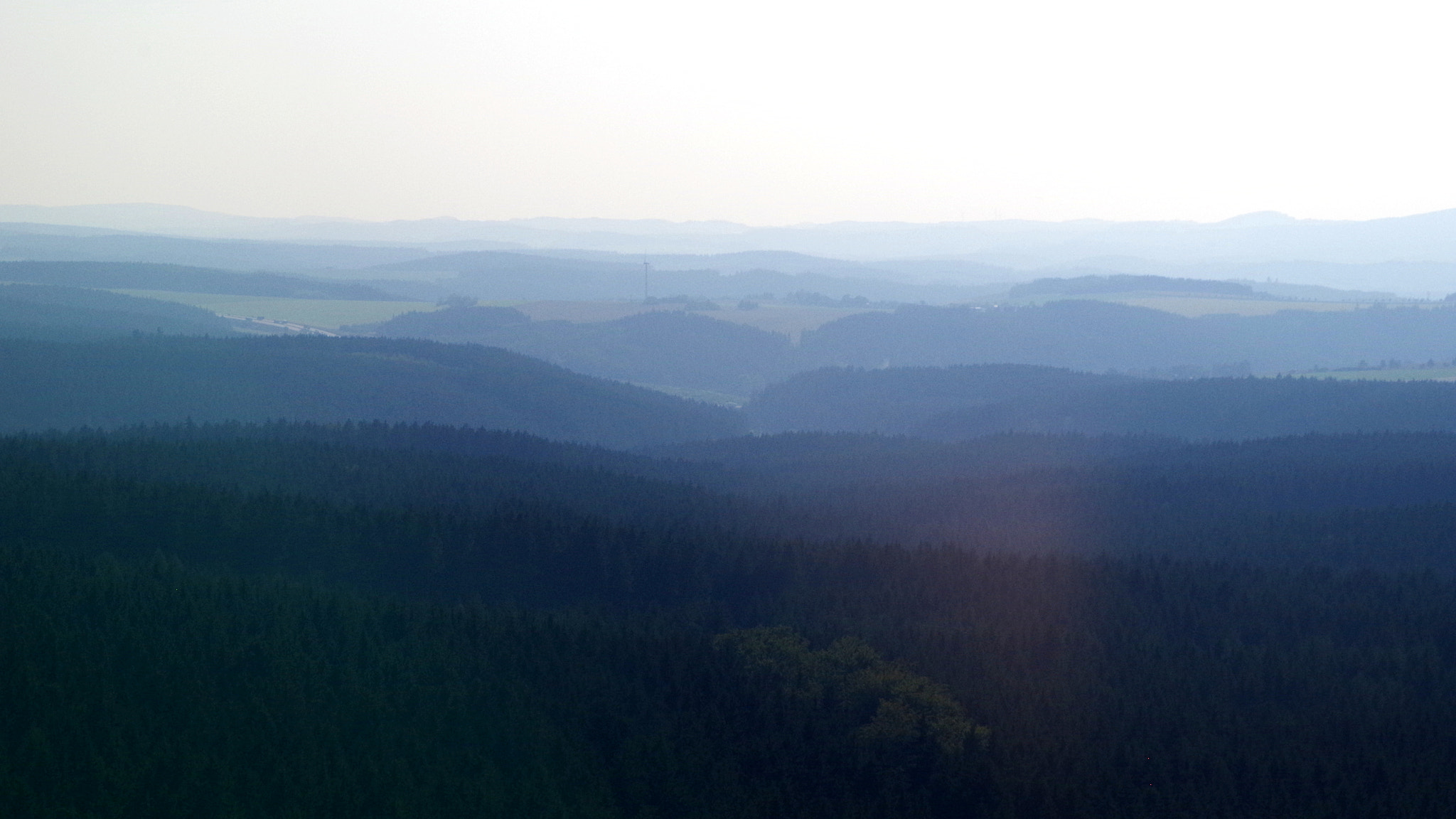 Tamron AF 18-200mm F3.5-6.3 XR Di II LD Aspherical (IF) Macro sample photo. Hillside photography
