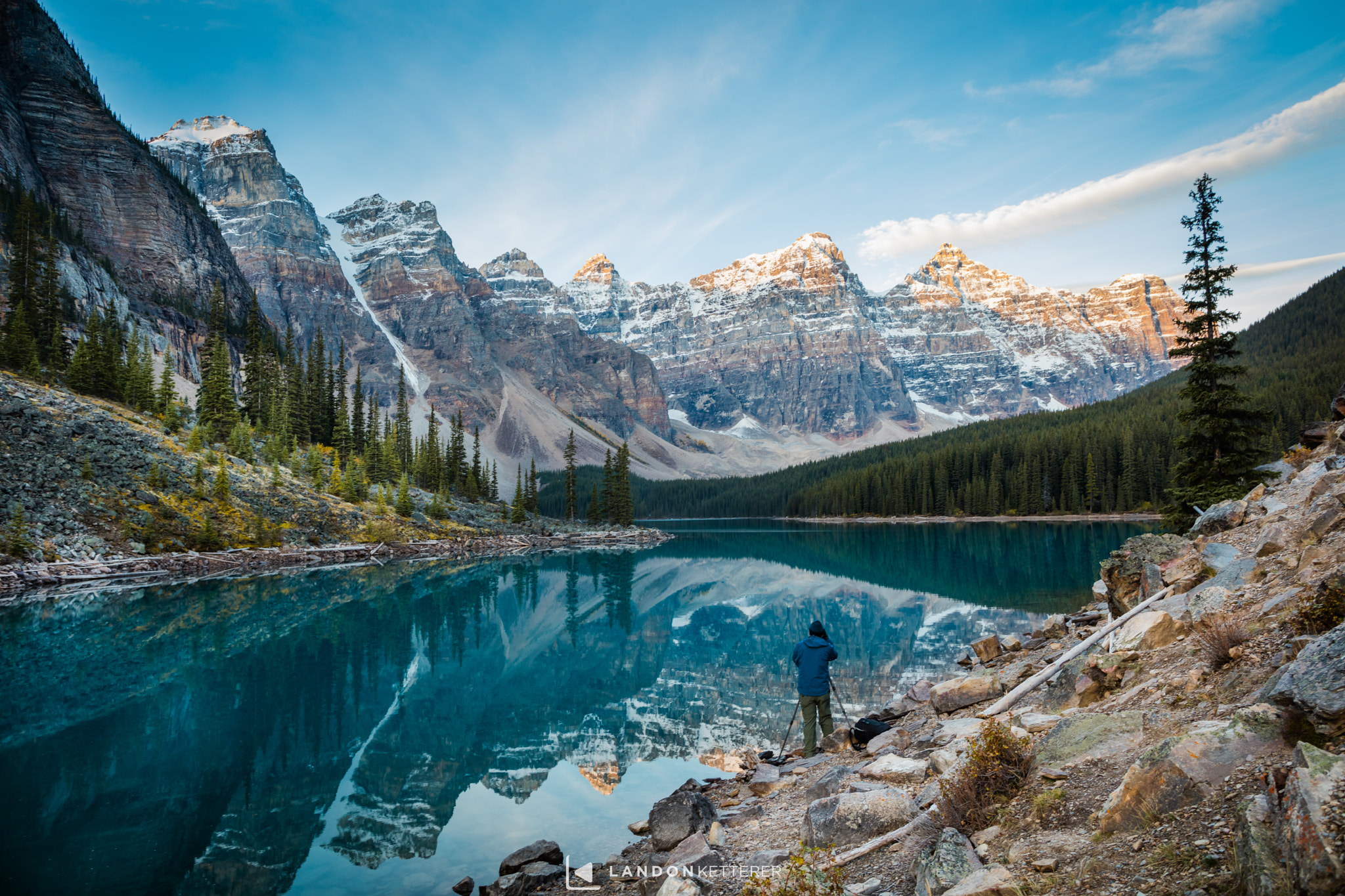 Canon EOS 5DS + Canon EF 24mm F1.4L II USM sample photo. Photographer's dream (moraine lake) photography