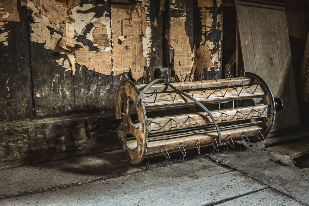Fujifilm X-M1 + Fujifilm XF 18-55mm F2.8-4 R LM OIS sample photo. What's this? farm implements! photography