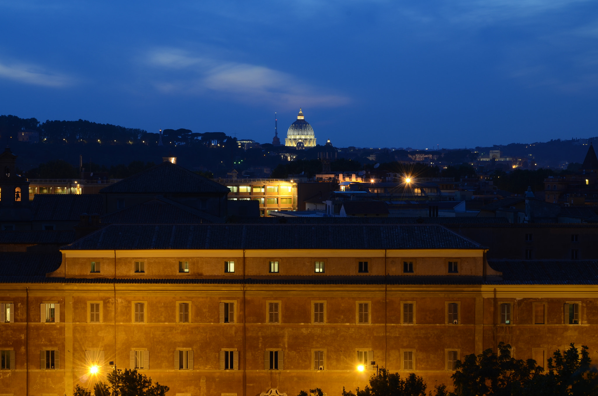 Nikon AF-S Micro-Nikkor 60mm F2.8G ED sample photo. Rome at night photography