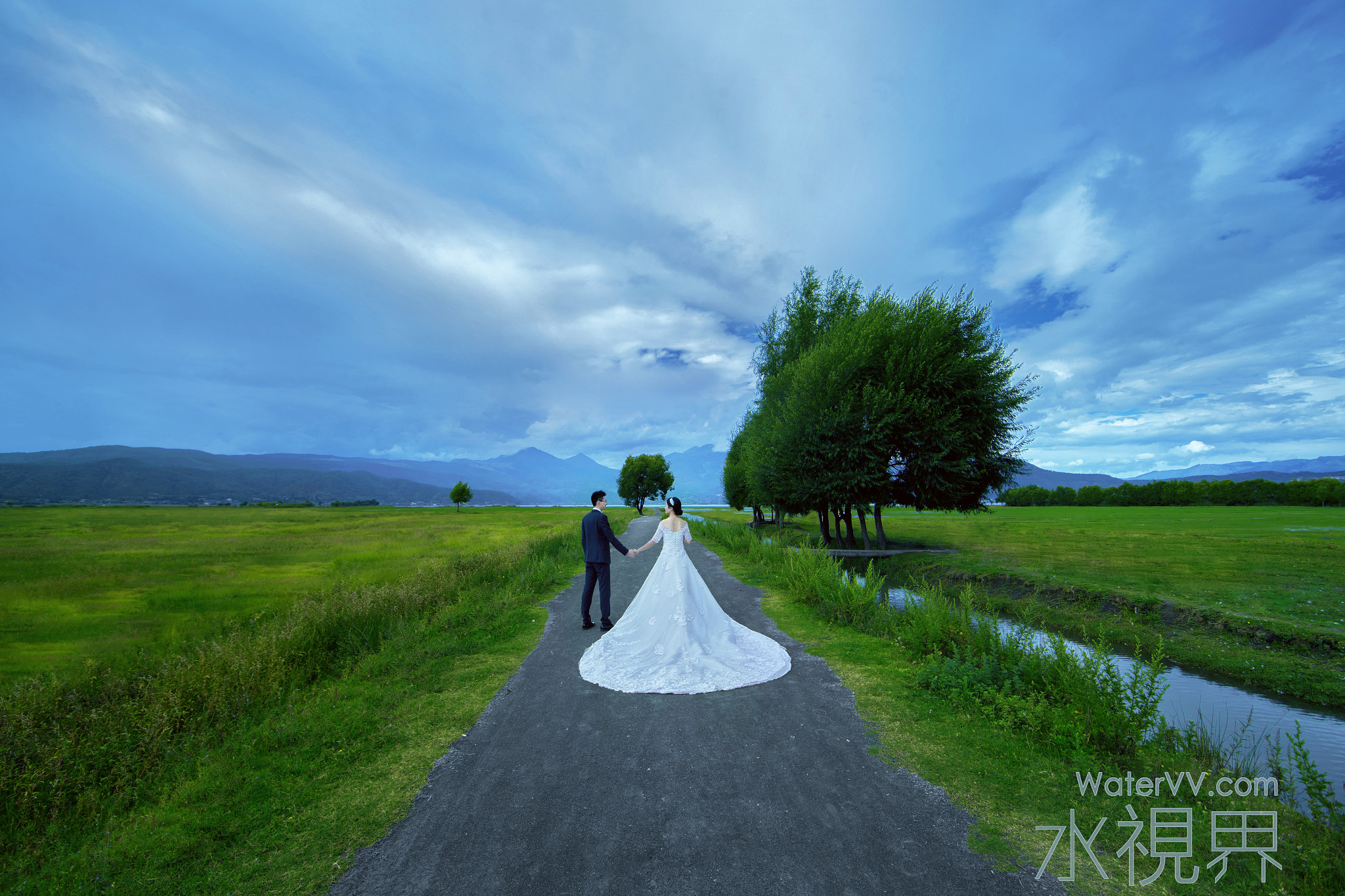 Canon EF 14mm F2.8L II USM sample photo. 旅行婚纱拍摄 photography
