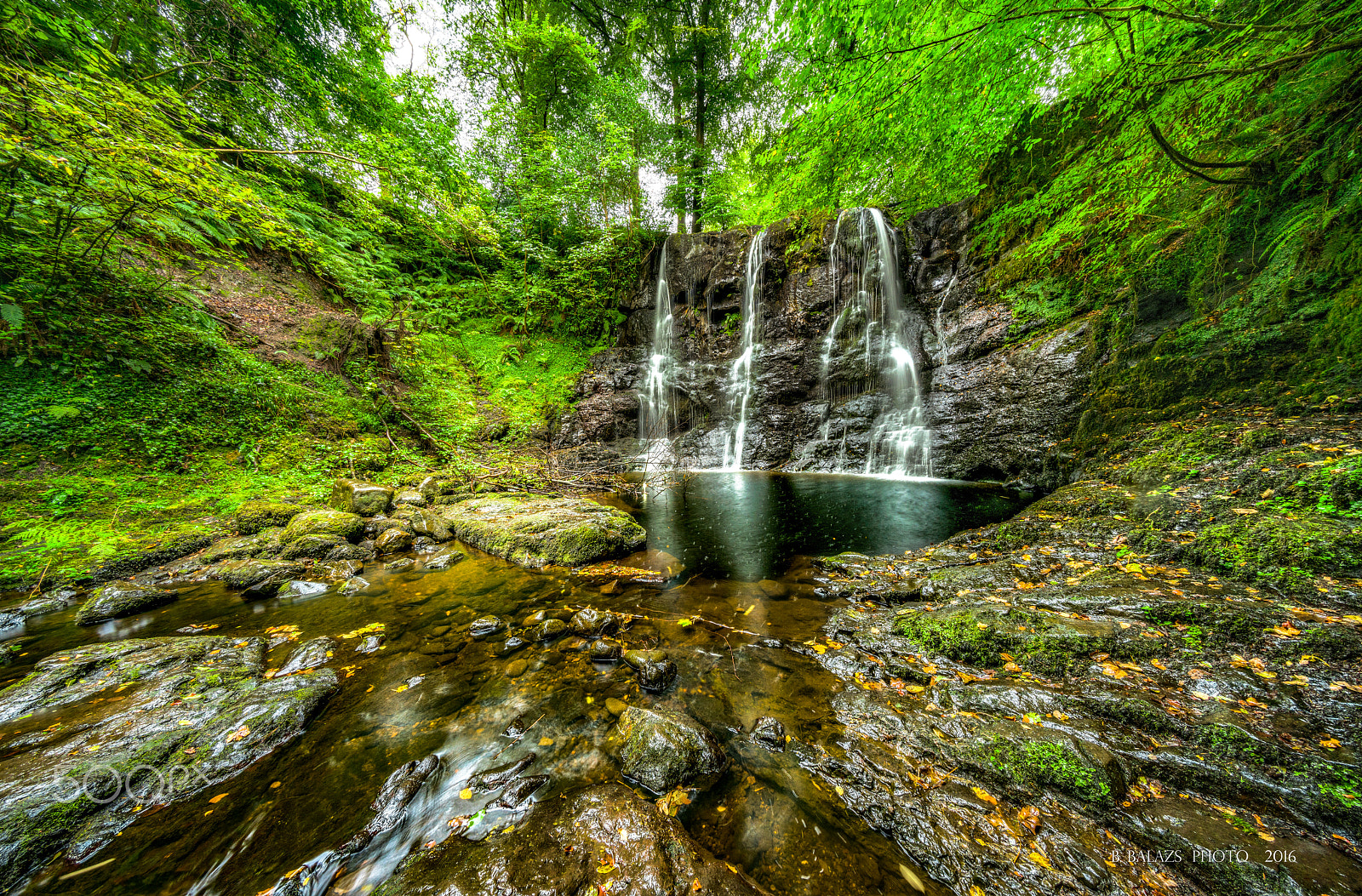 Sony a7R II + Voigtlander HELIAR-HYPER WIDE 10mm F5.6 sample photo. Glenariff waterfall photography