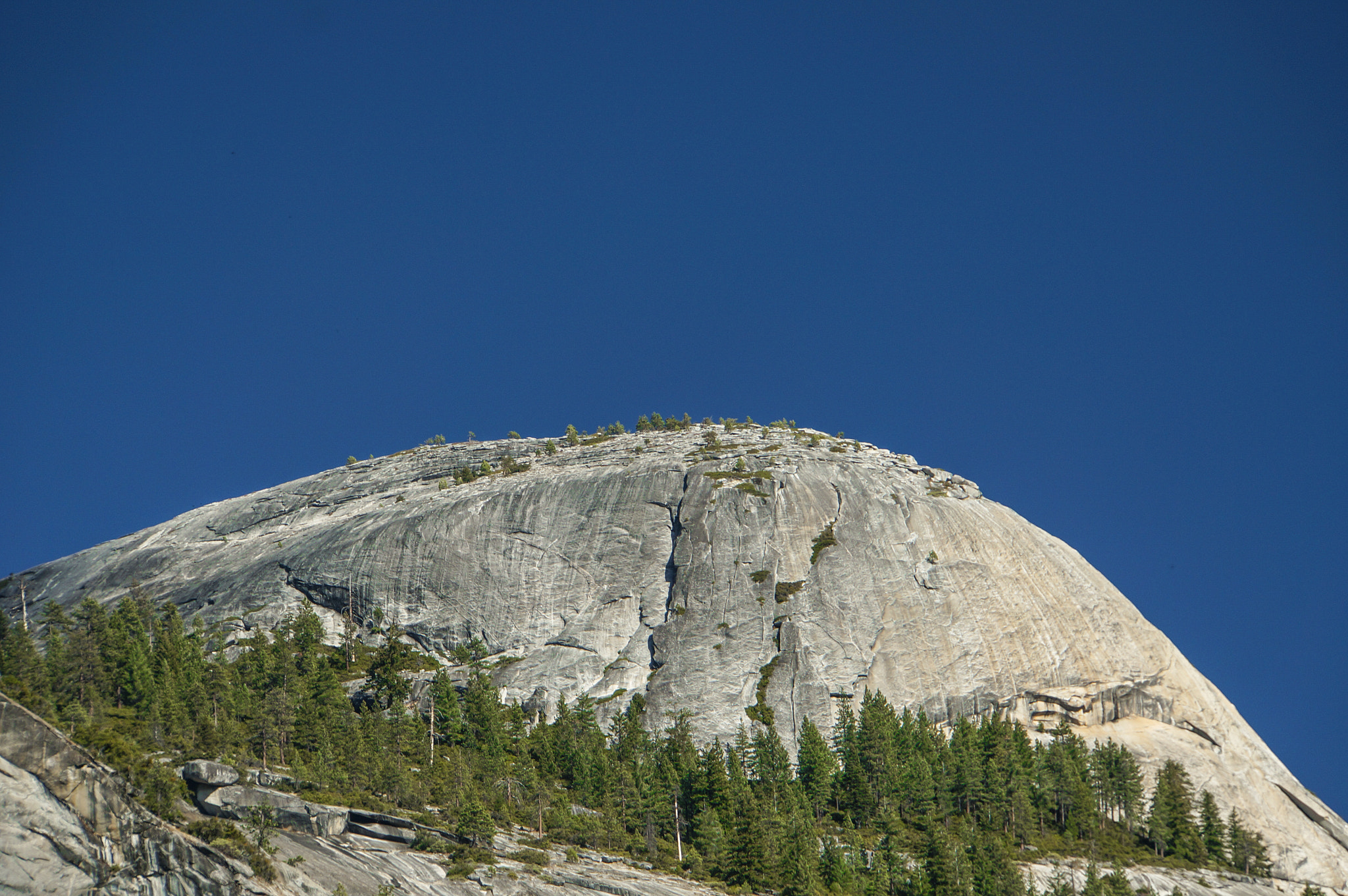 Sony E 18-200mm F3.5-6.3 OSS LE sample photo. Yosemite mountain photography
