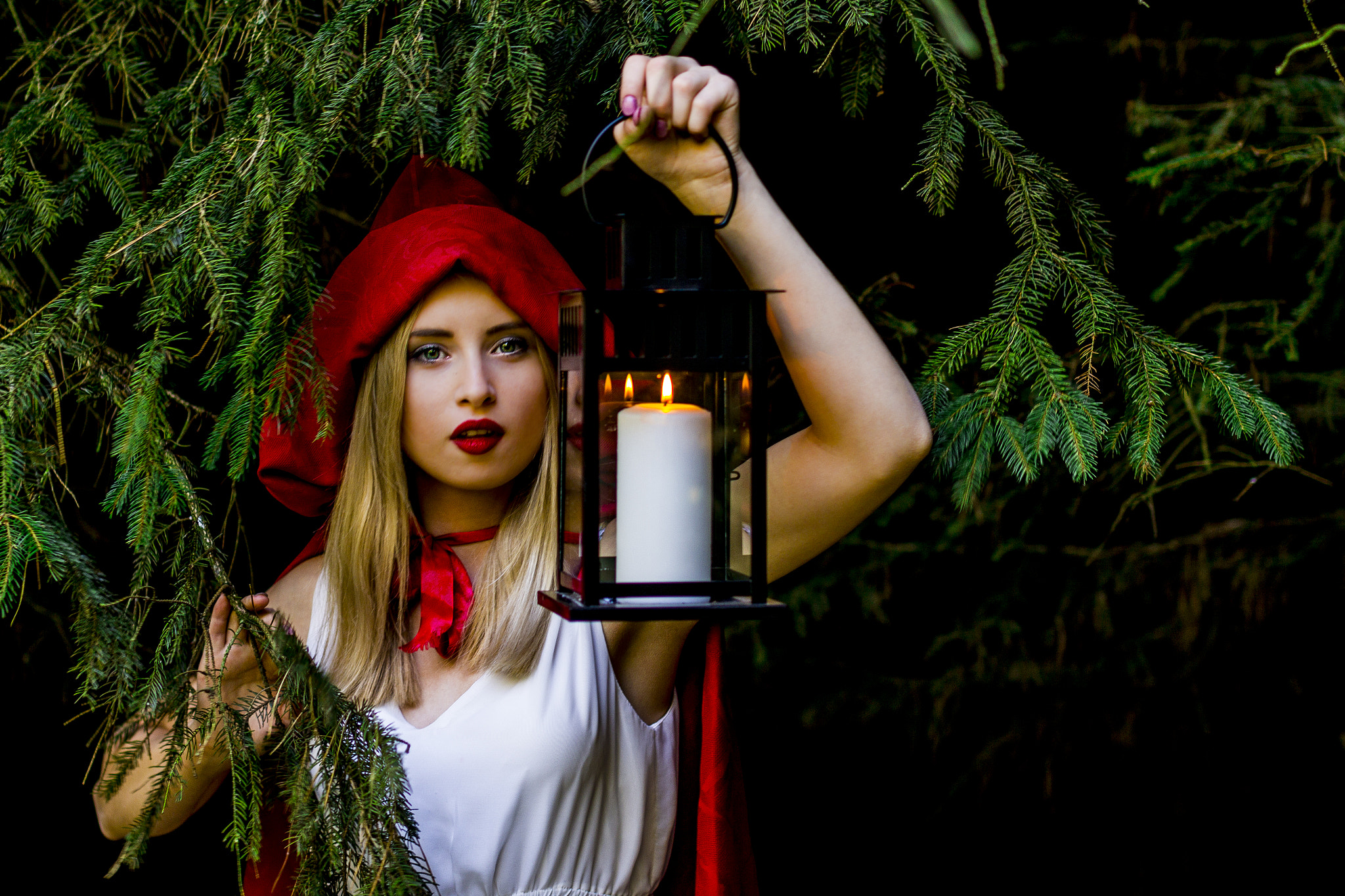 Sigma 50mm F1.4 EX DG HSM sample photo. Little red riding hood photography