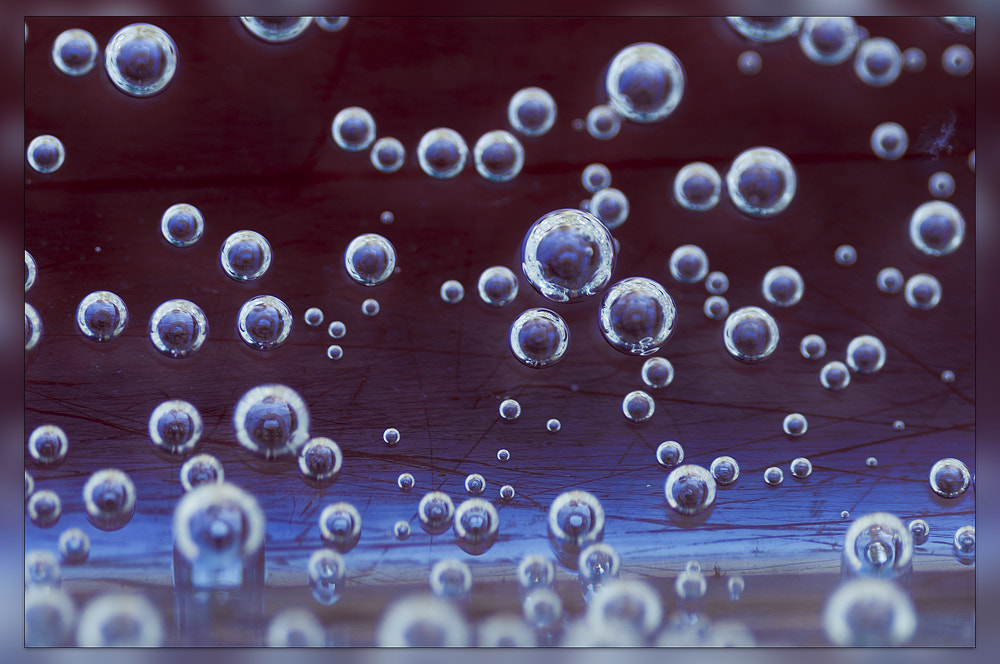 Sigma 150mm F2.8 EX DG OS Macro HSM sample photo. Bubbles photography