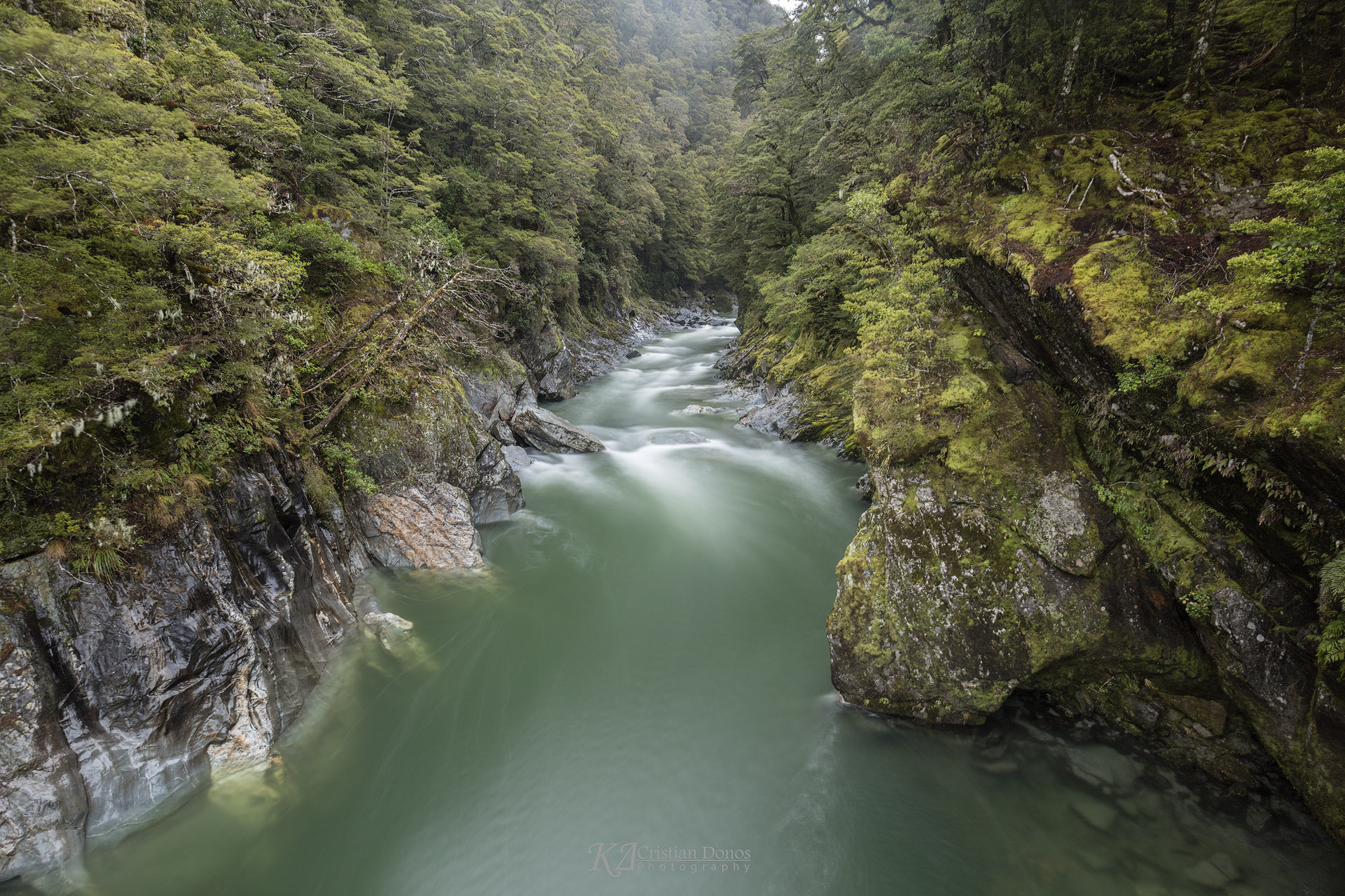 Canon EOS 5DS R + Canon EF 16-35mm F4L IS USM sample photo. Makarora river photography