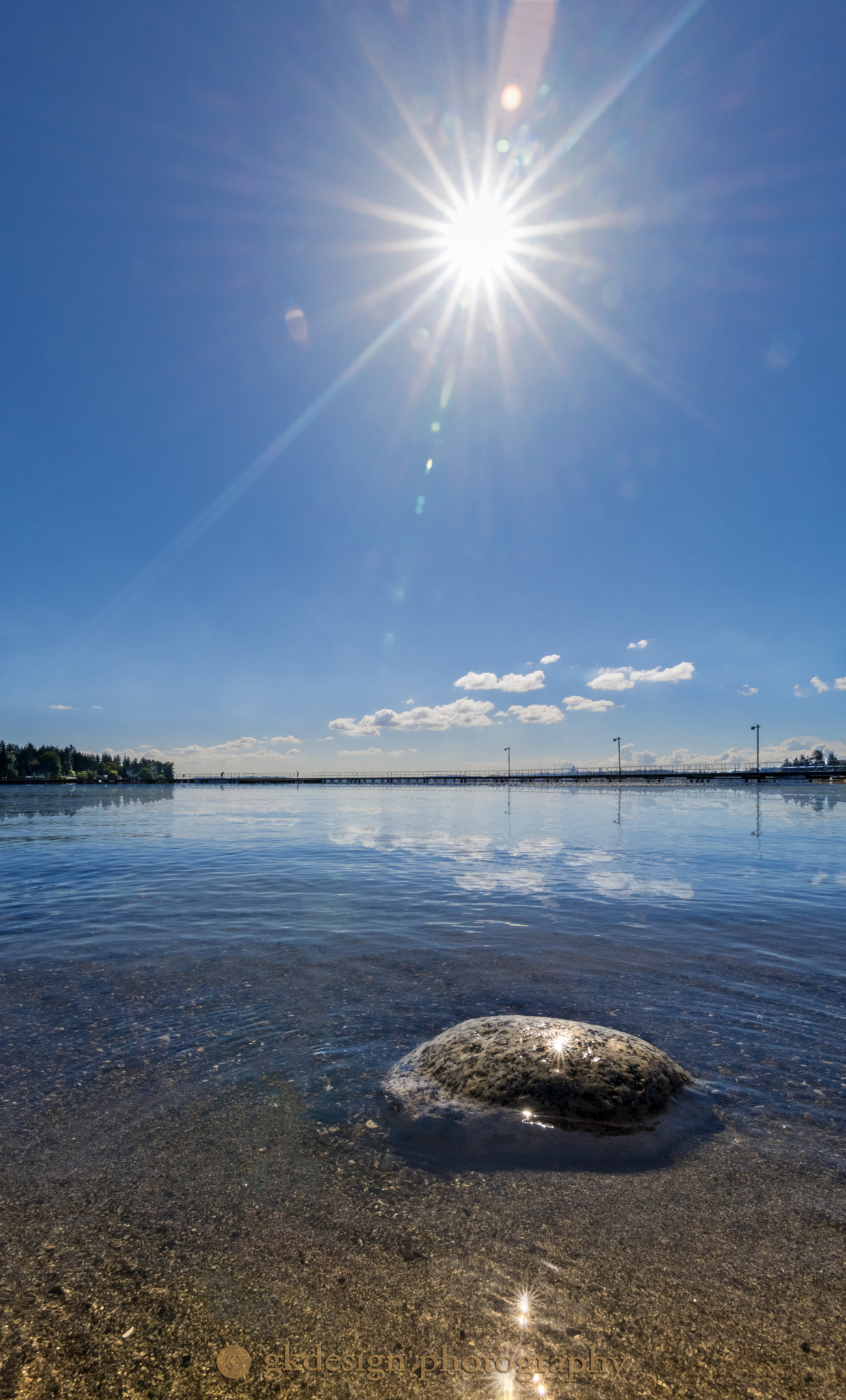 Nikon D610 + Tokina AT-X 17-35mm F4 Pro FX sample photo. Blue bay rock photography