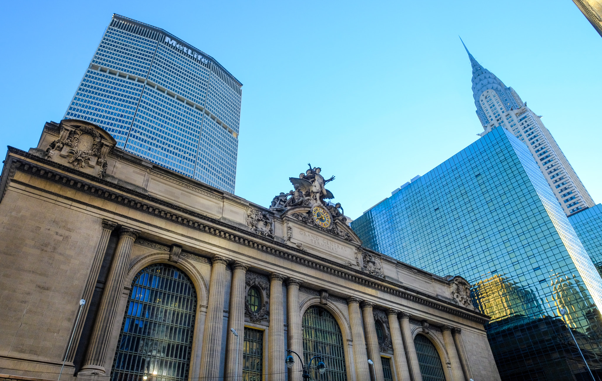 Fujifilm X-T2 + Fujifilm XF 14mm F2.8 R sample photo. Grand central station photography