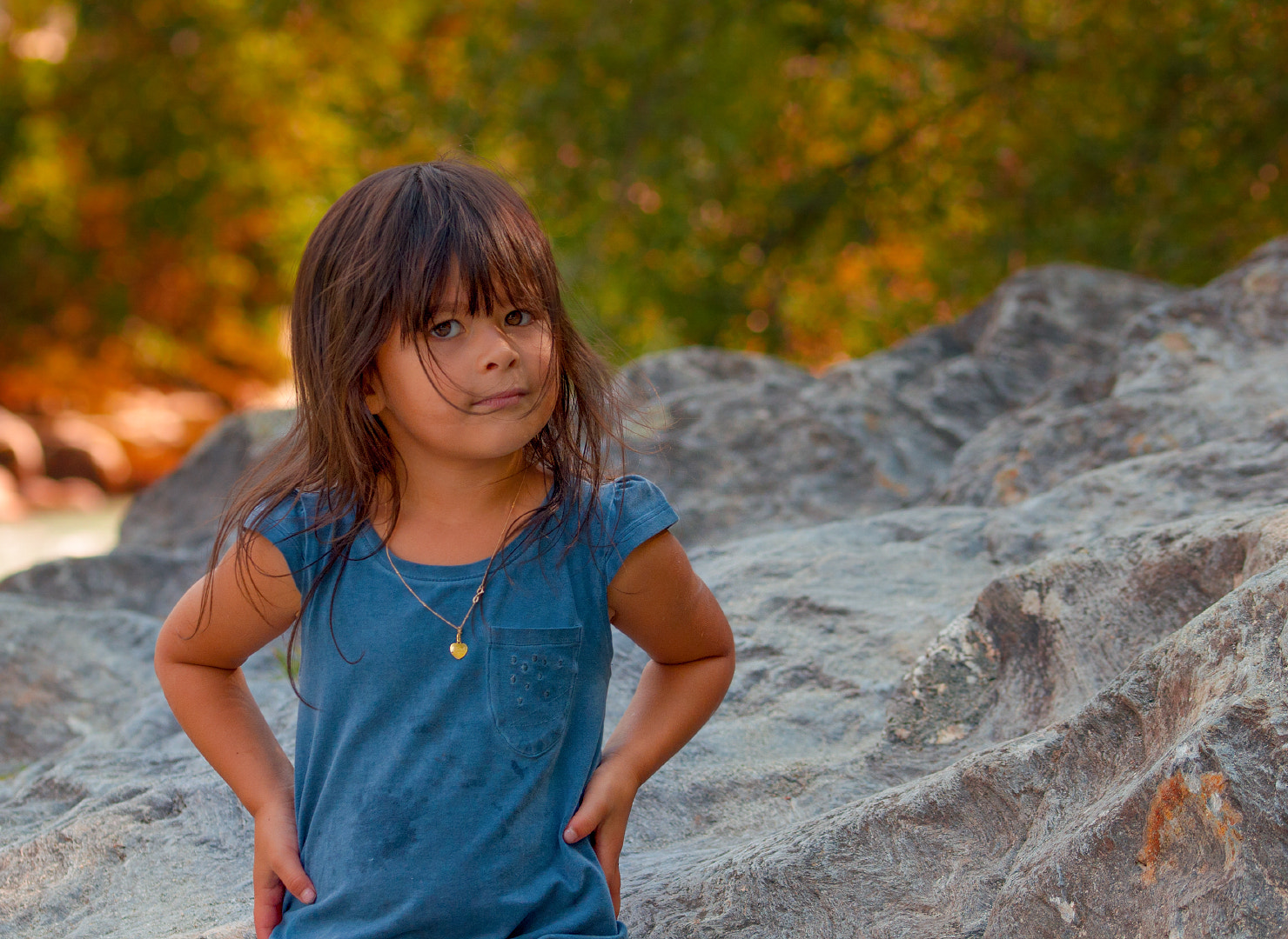 Sigma 105mm F2.8 EX DG OS HSM sample photo. Sarah am bach farbbild photography