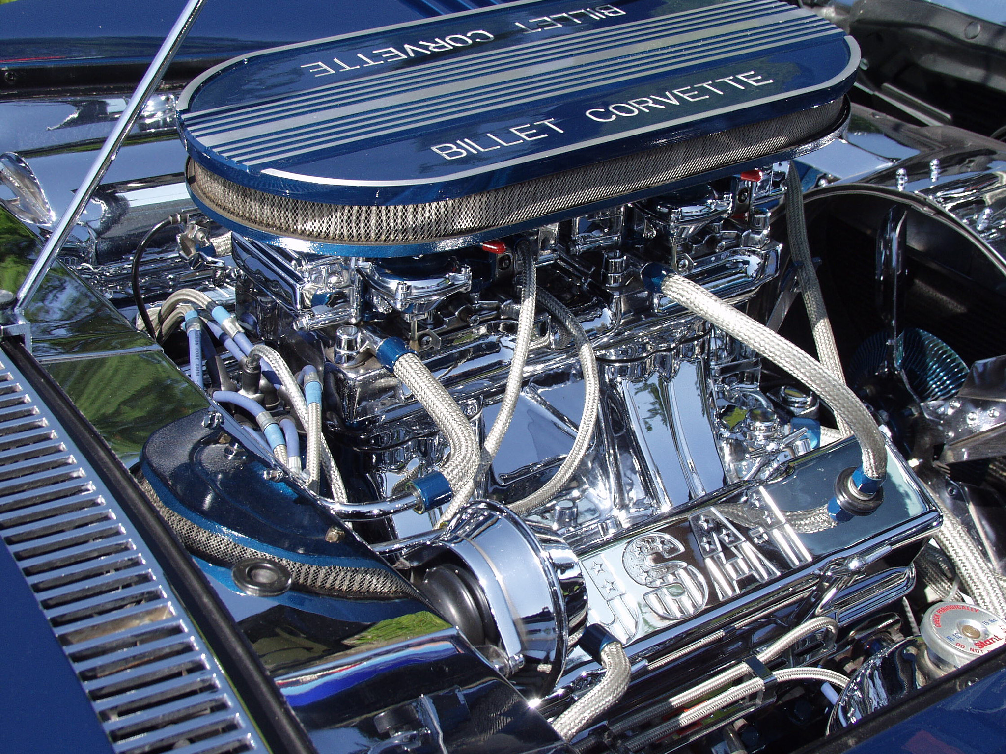 Olympus E-10 sample photo. Corvette photography