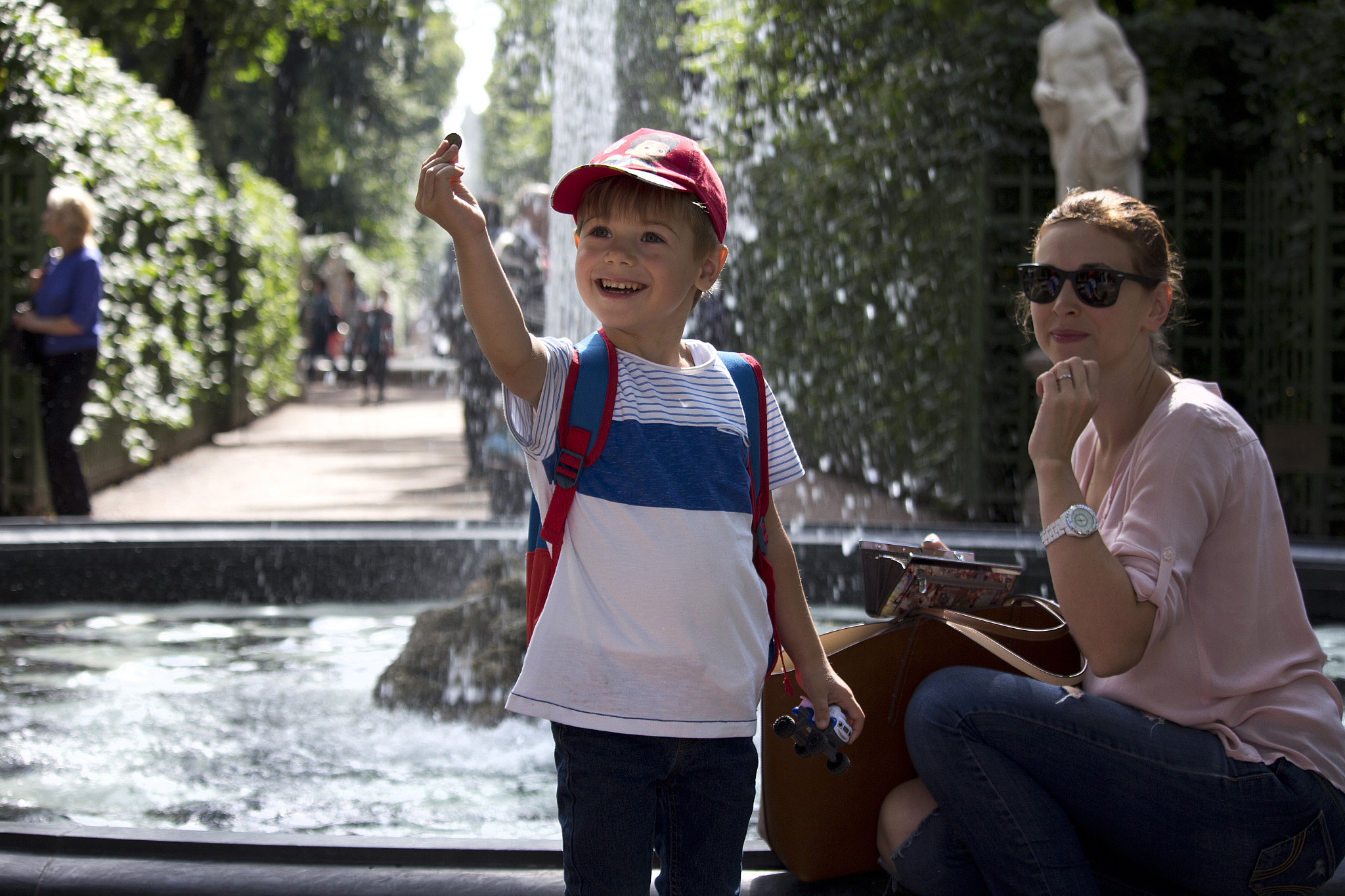 Canon EF-S 55-250mm F4-5.6 IS STM sample photo. Summer gardens st petersburg photography