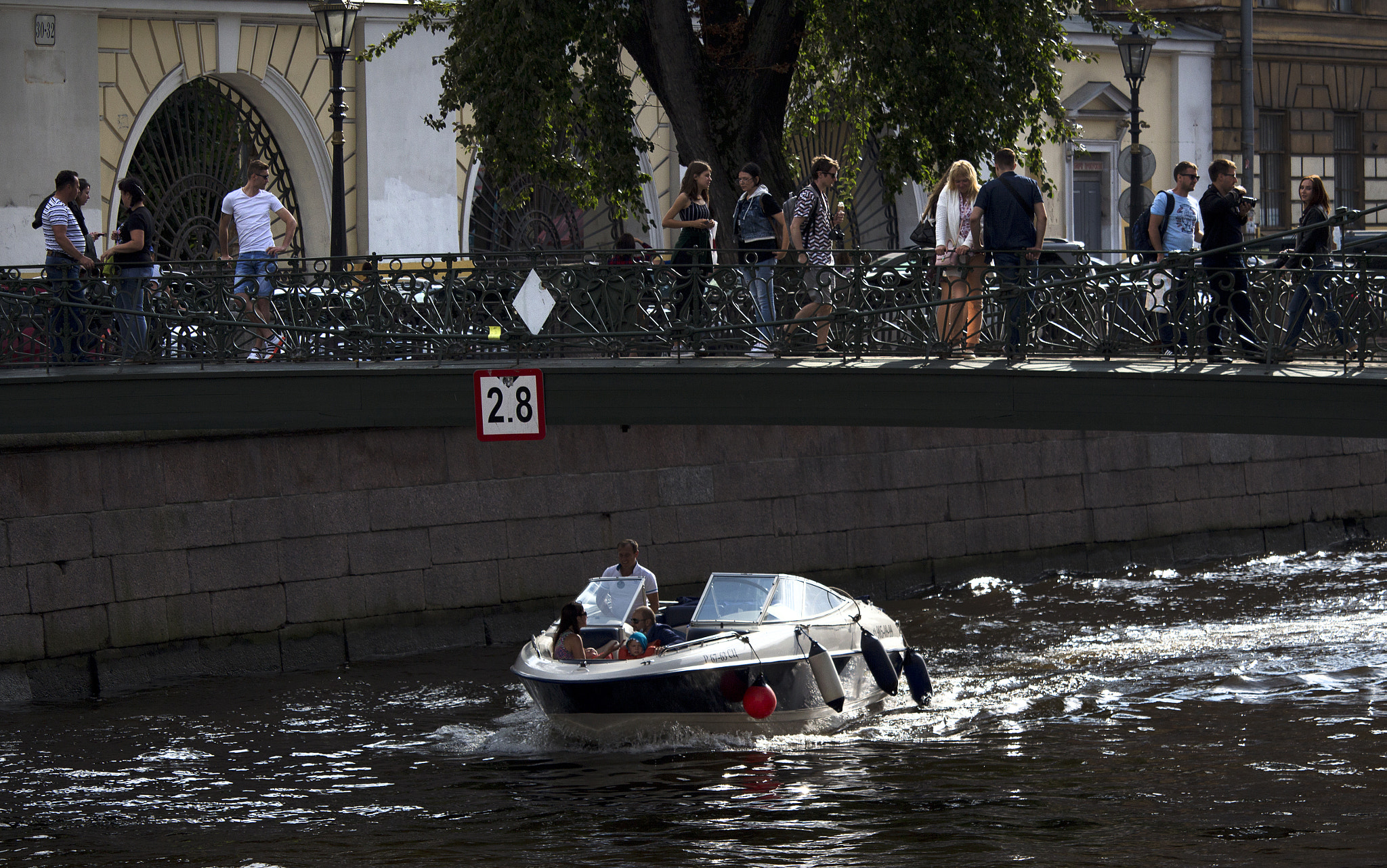 Canon EF-S 55-250mm F4-5.6 IS STM sample photo. St petersburg waterways photography