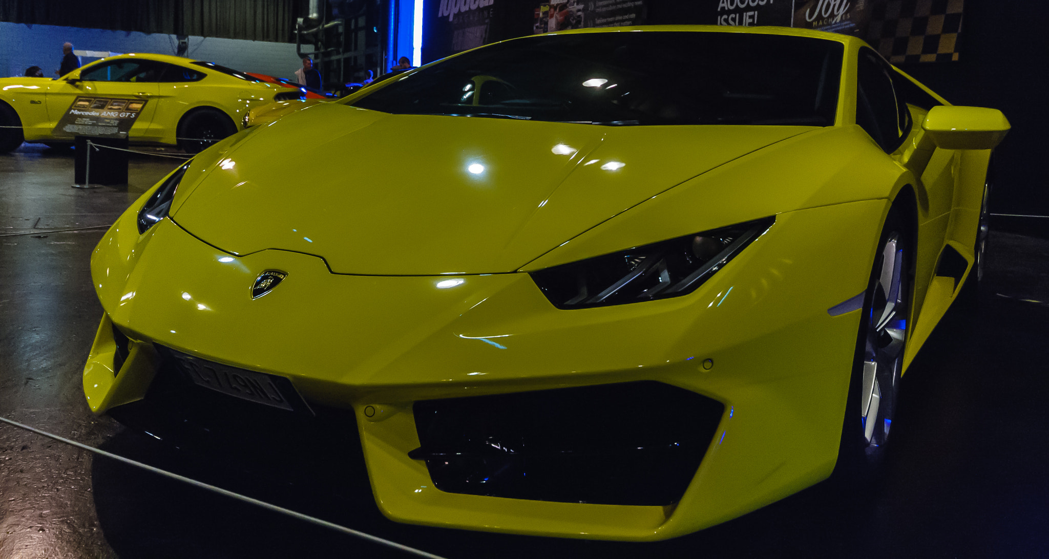 Sigma 10-20mm F4-5.6 EX DC HSM sample photo. Lamborghini huracan.jpg photography