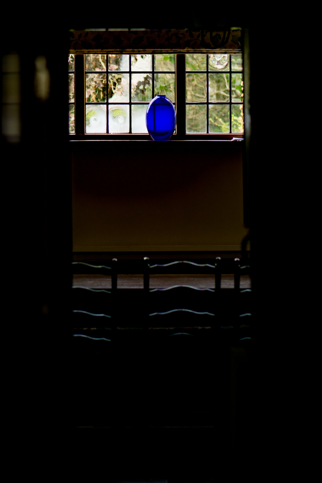 Nikon AF-S Micro-Nikkor 105mm F2.8G IF-ED VR sample photo. Blue vase photography