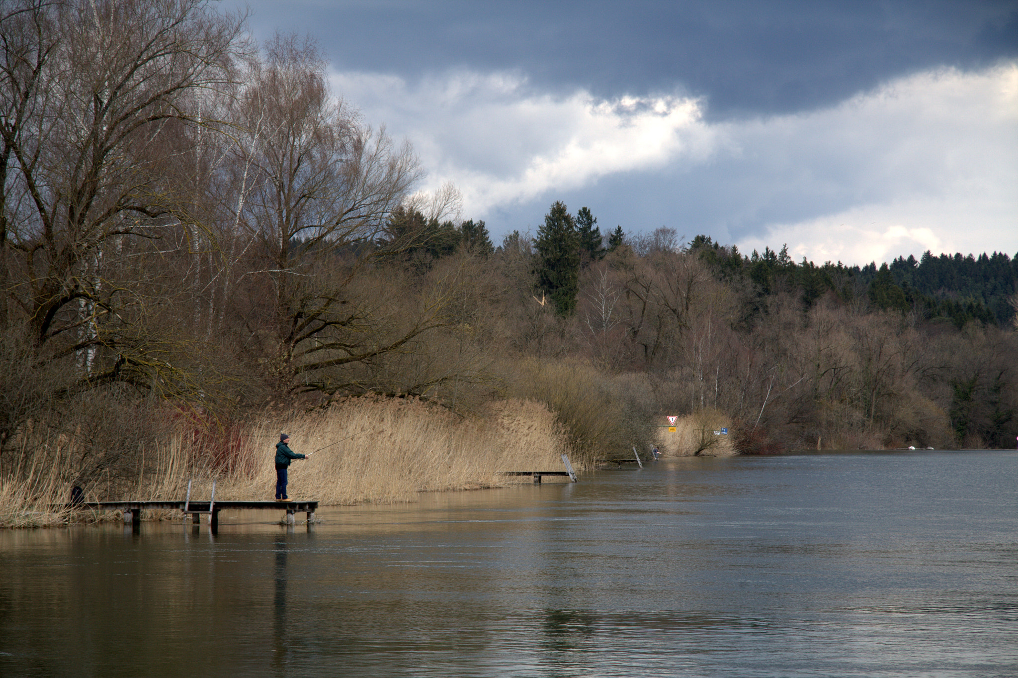 Canon EF-S 17-85mm F4-5.6 IS USM sample photo. Fishing photography
