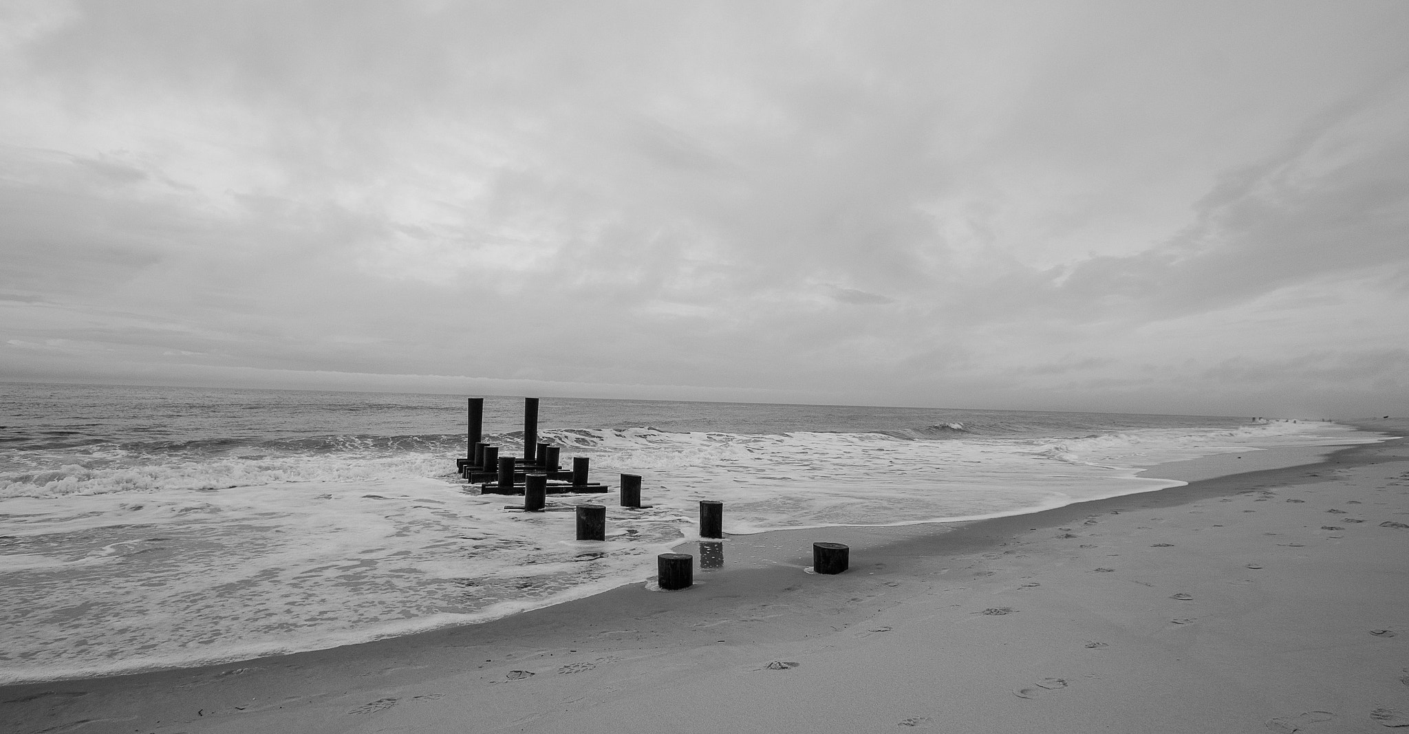 Canon EF-S 10-22mm F3.5-4.5 USM sample photo. Morning clouds over cape may photography