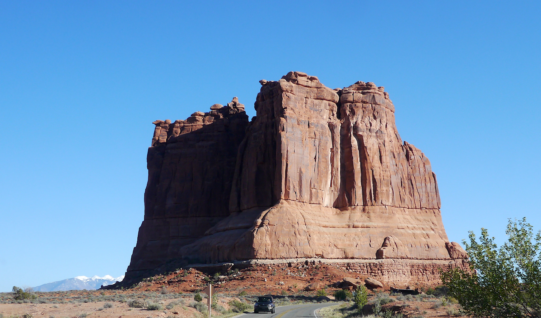 Panasonic Lumix DMC-GX1 + Panasonic Lumix G 14mm F2.5 ASPH sample photo. Arches national park monument photography